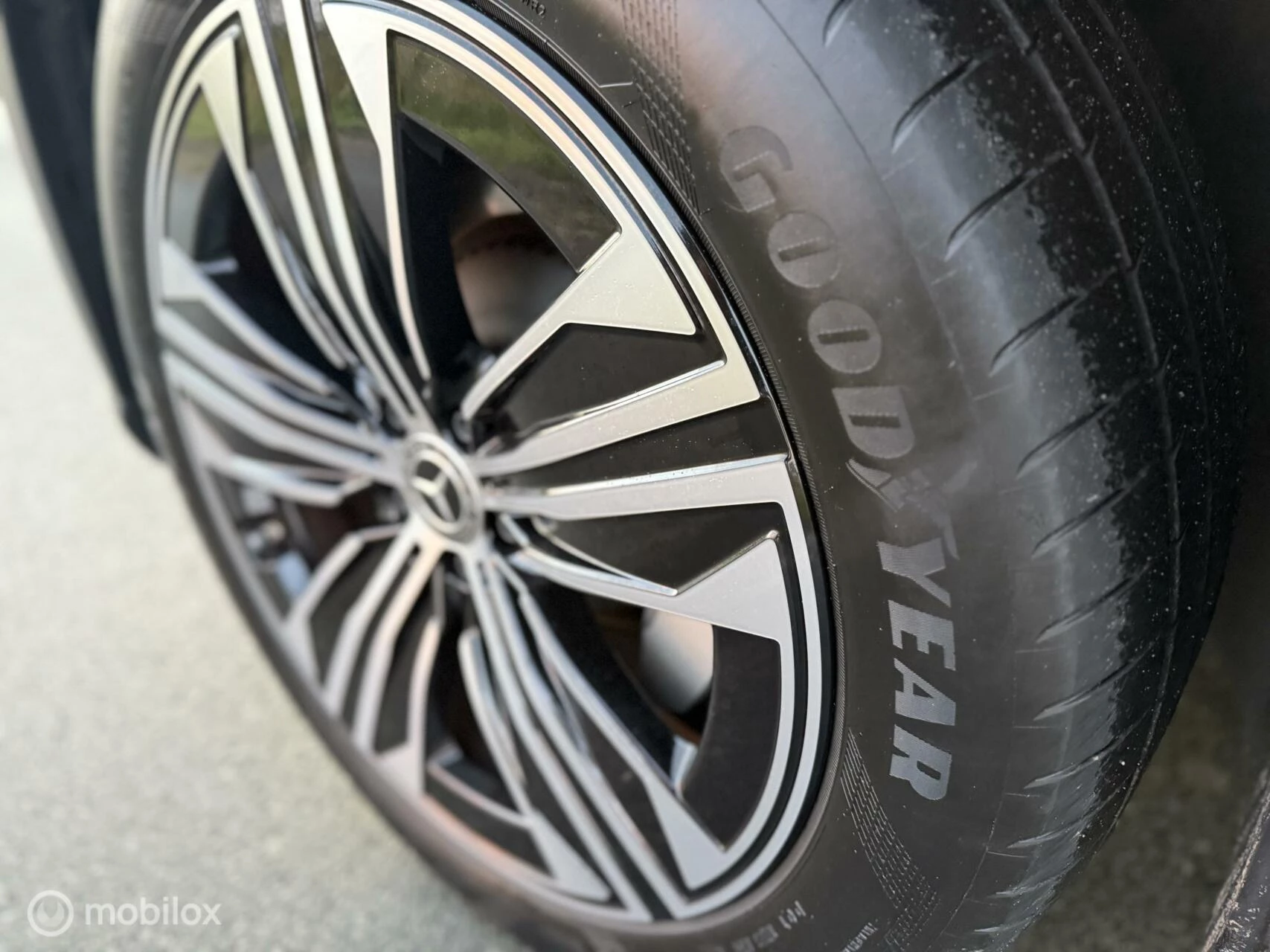 Hoofdafbeelding Mercedes-Benz EQS