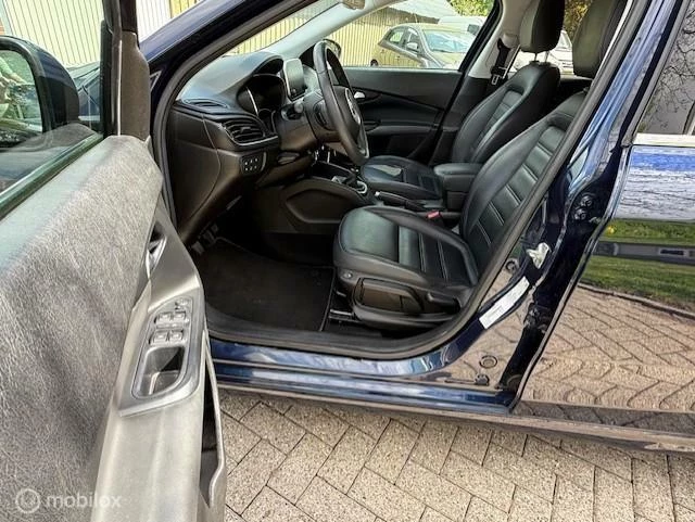 Hoofdafbeelding Fiat Tipo