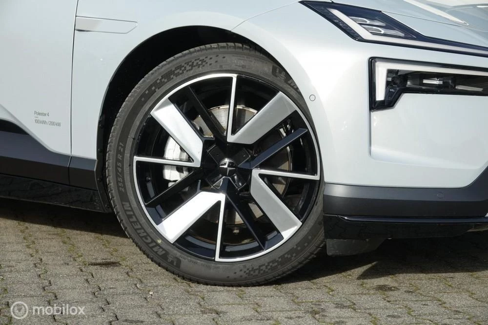 Hoofdafbeelding Polestar 4