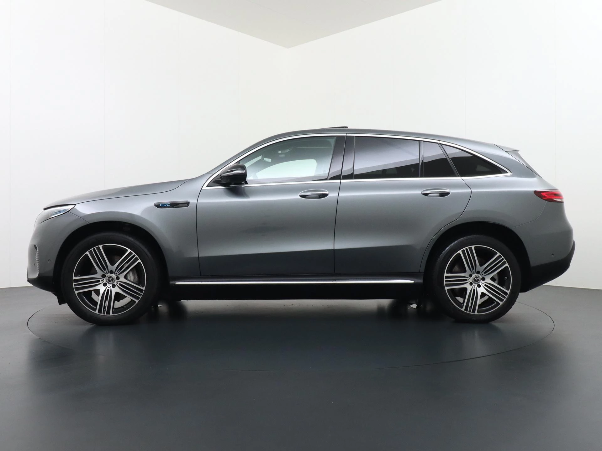 Hoofdafbeelding Mercedes-Benz EQC