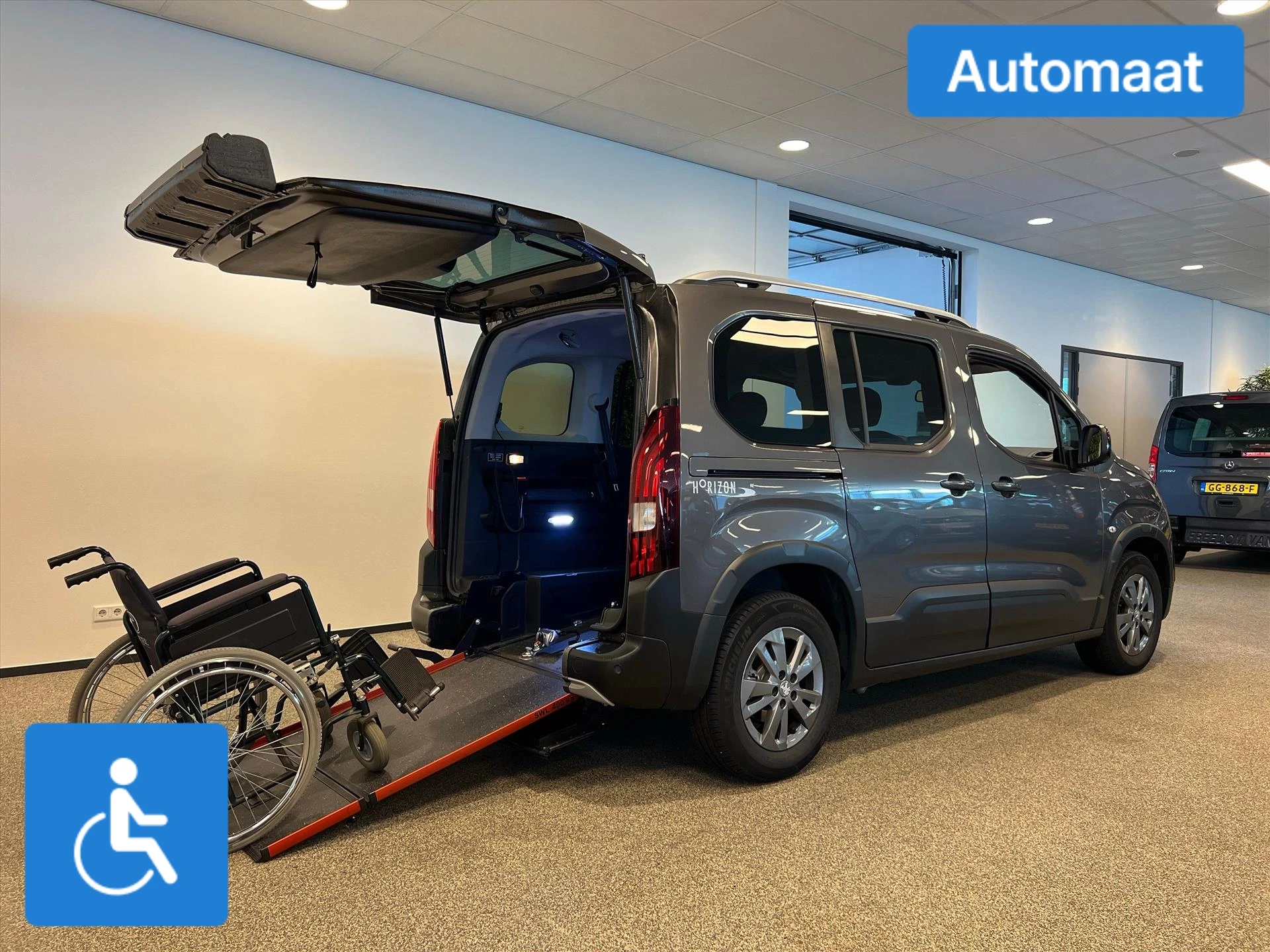 Hoofdafbeelding Peugeot Rifter