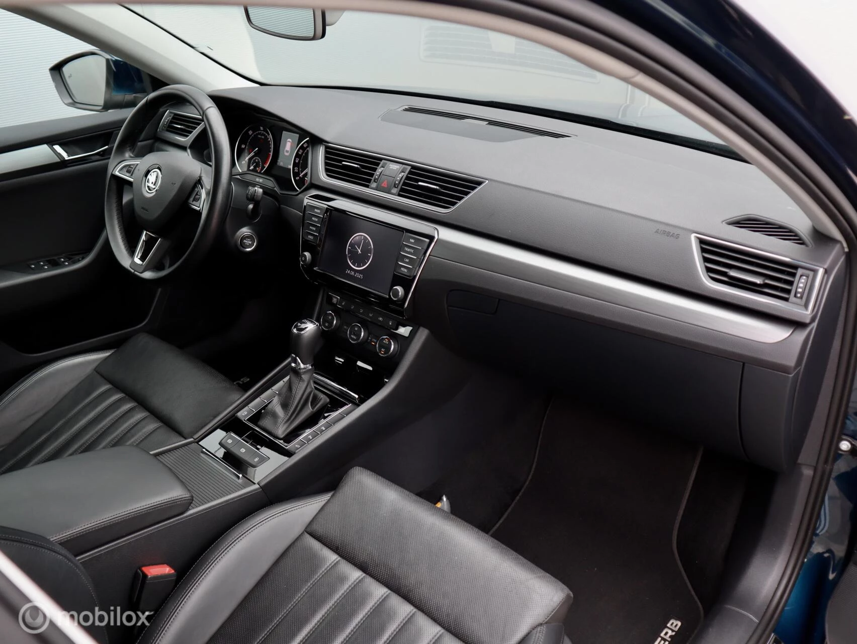 Hoofdafbeelding Škoda Superb