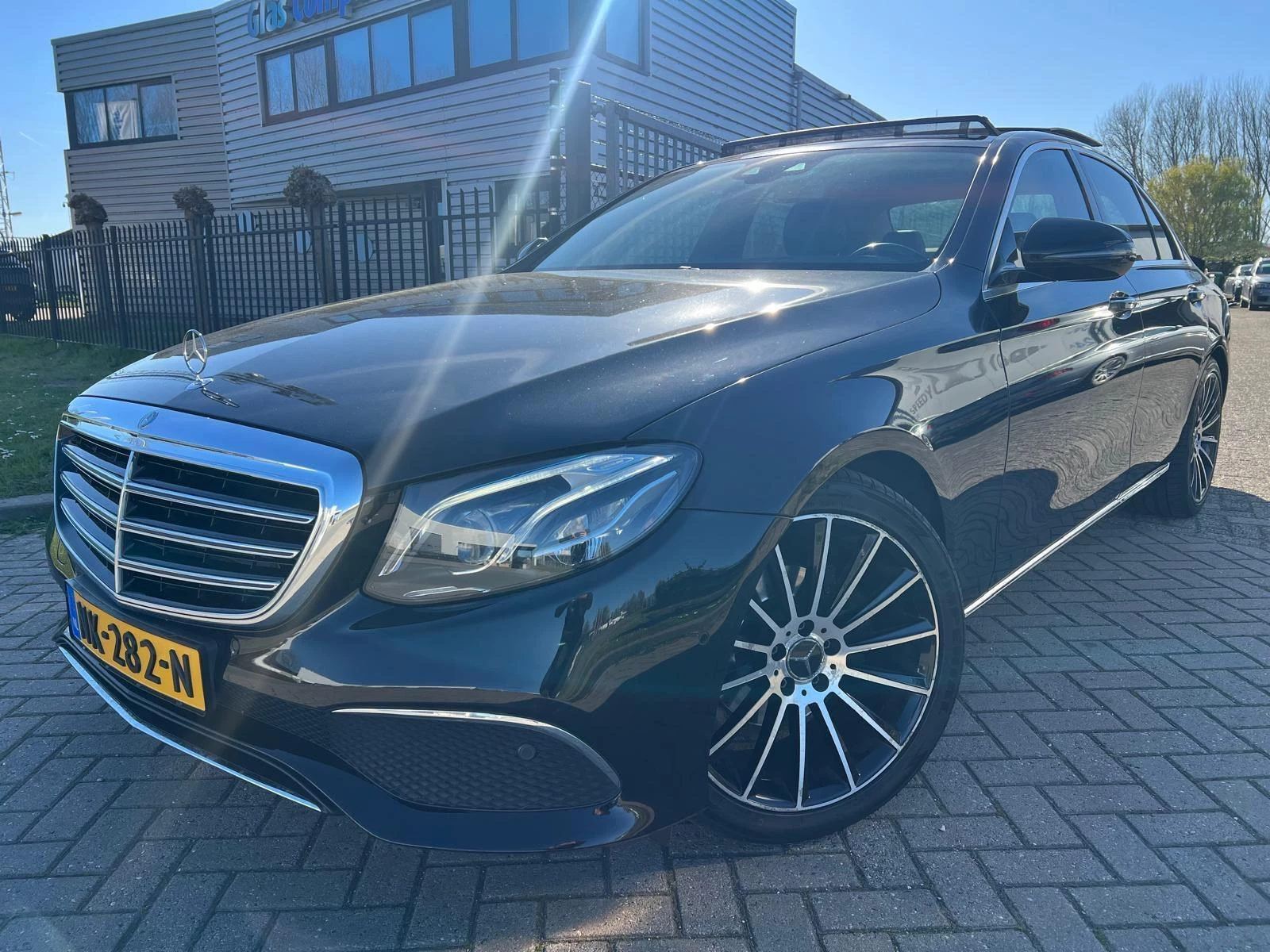 Hoofdafbeelding Mercedes-Benz E-Klasse