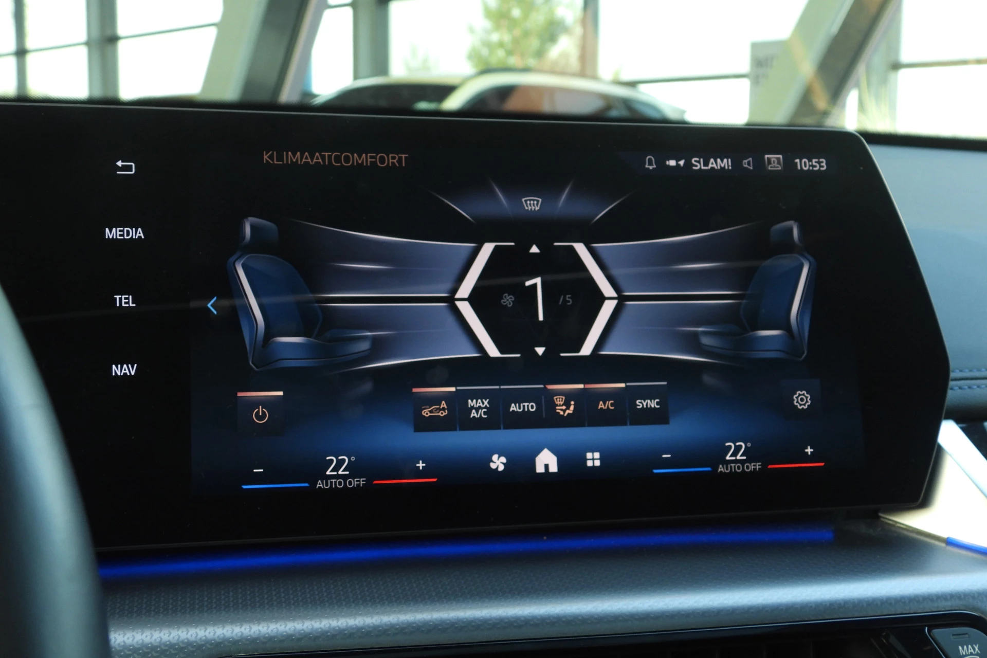 Hoofdafbeelding BMW iX1