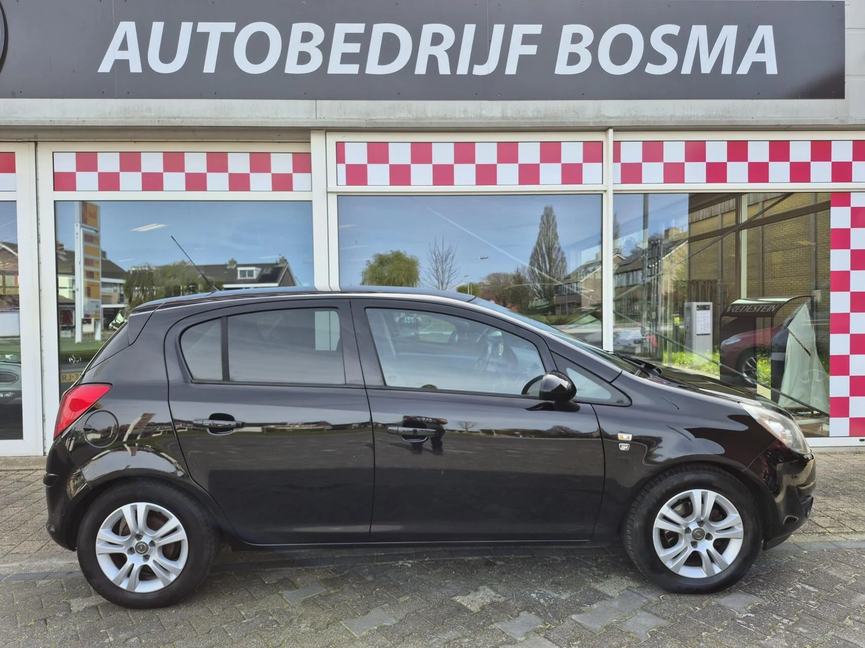 Hoofdafbeelding Opel Corsa