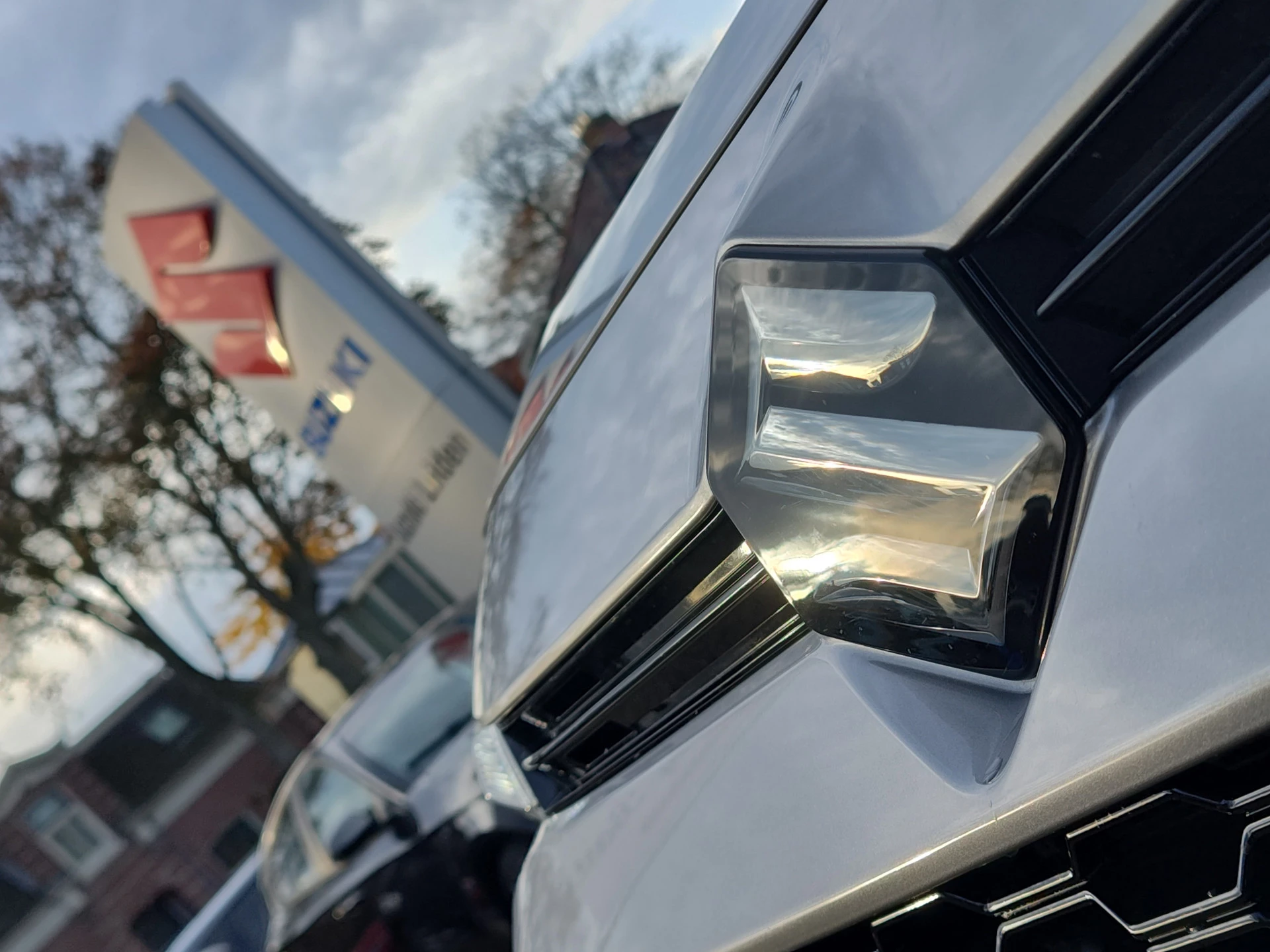 Hoofdafbeelding Suzuki Across