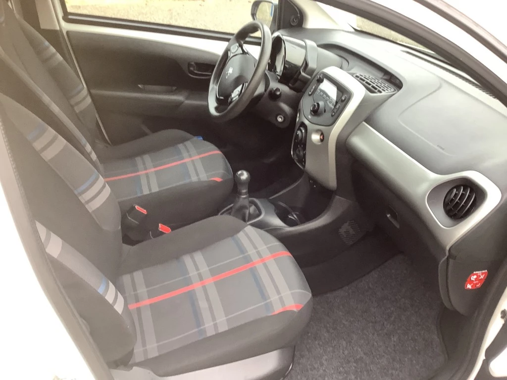 Hoofdafbeelding Peugeot 108