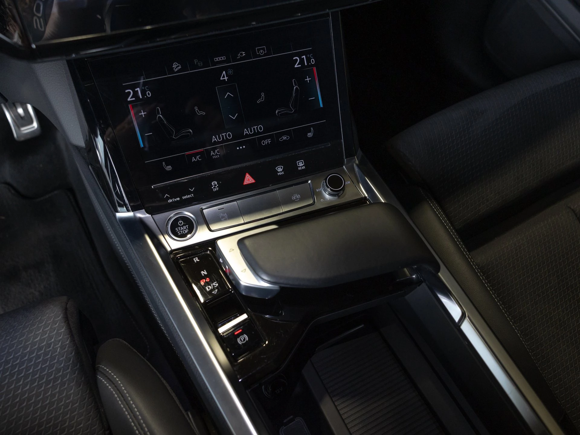 Hoofdafbeelding Audi Q8 Sportback e-tron