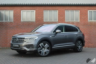 Hoofdafbeelding Volkswagen Touareg Volkswagen Touareg 3.0 TSi eHybrid 4MOTION | Pano | Trekhaak | Memory |