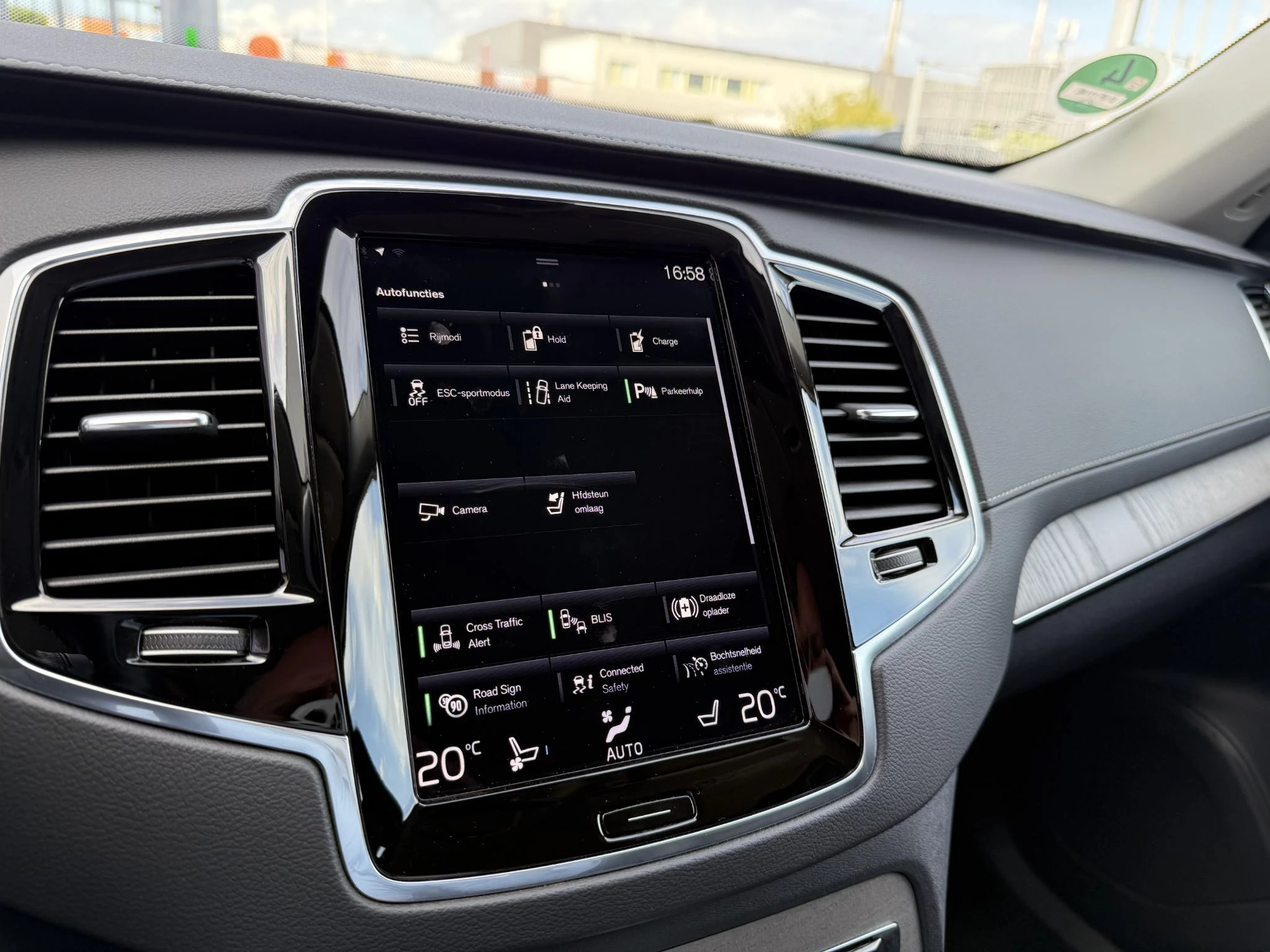 Hoofdafbeelding Volvo XC90