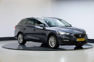 SEAT Leon Sportstourer 1.5 eTSI Style Business Intense | Trekhaak | Carplay |