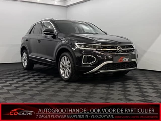 Volkswagen T-Roc 1.5 TSI Life Business Half leder, Navi, Parkeersensoren, Winterpakket, Virtual desk, Cruise control adaptief