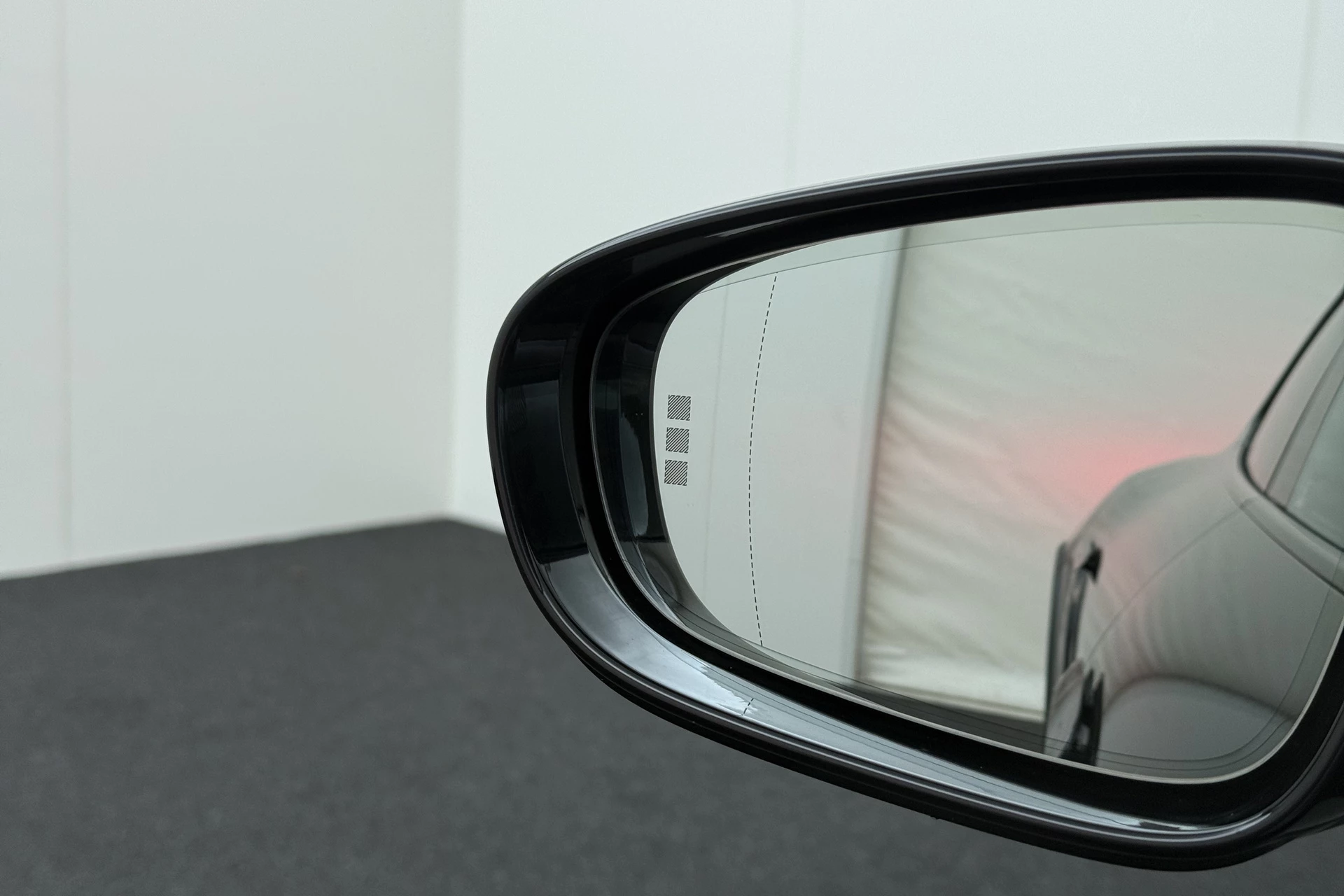 Hoofdafbeelding Porsche Taycan