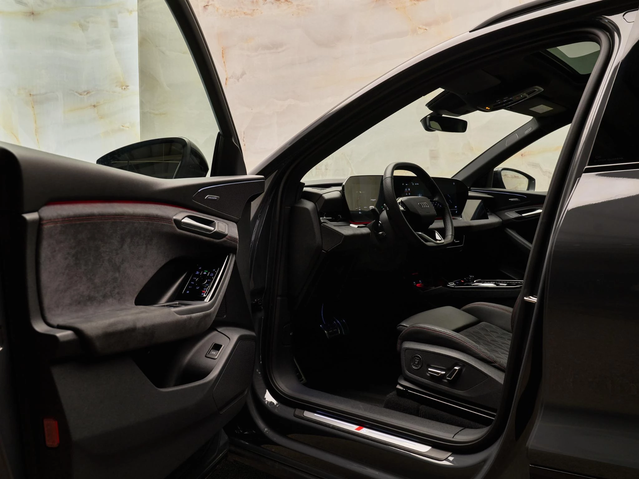 Hoofdafbeelding Audi Q6 e-tron