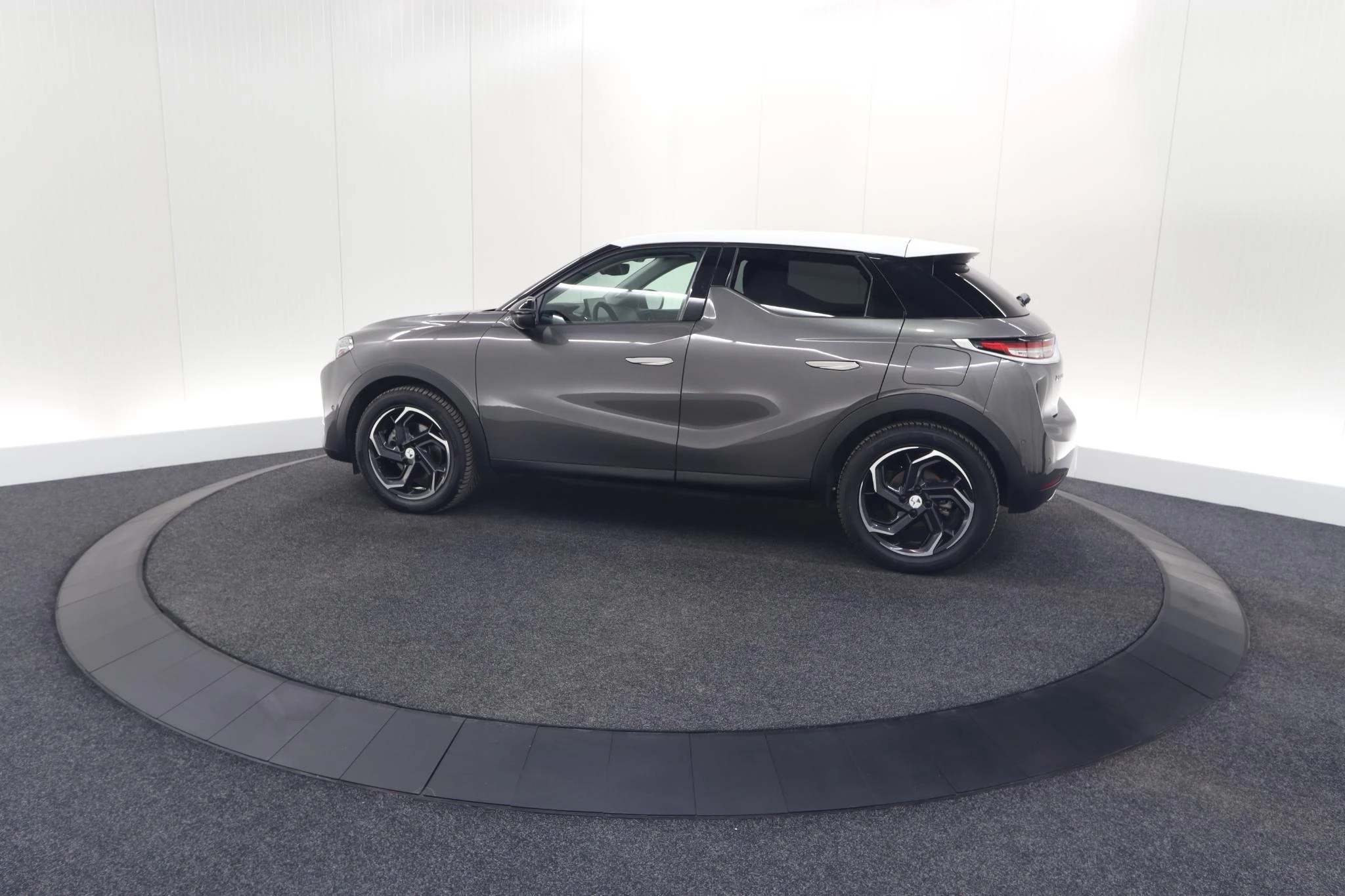 Hoofdafbeelding DS DS 3