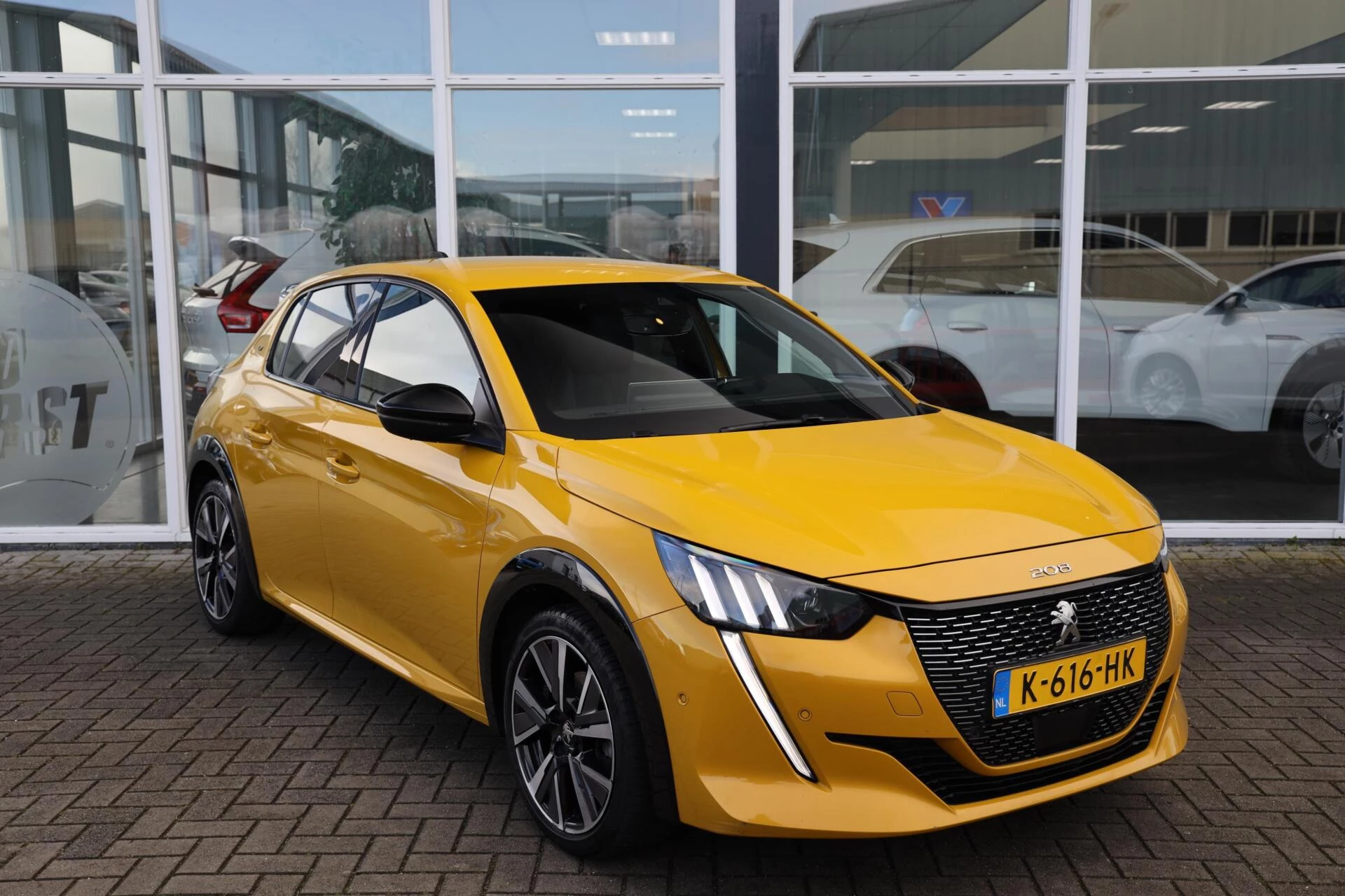 Hoofdafbeelding Peugeot 208