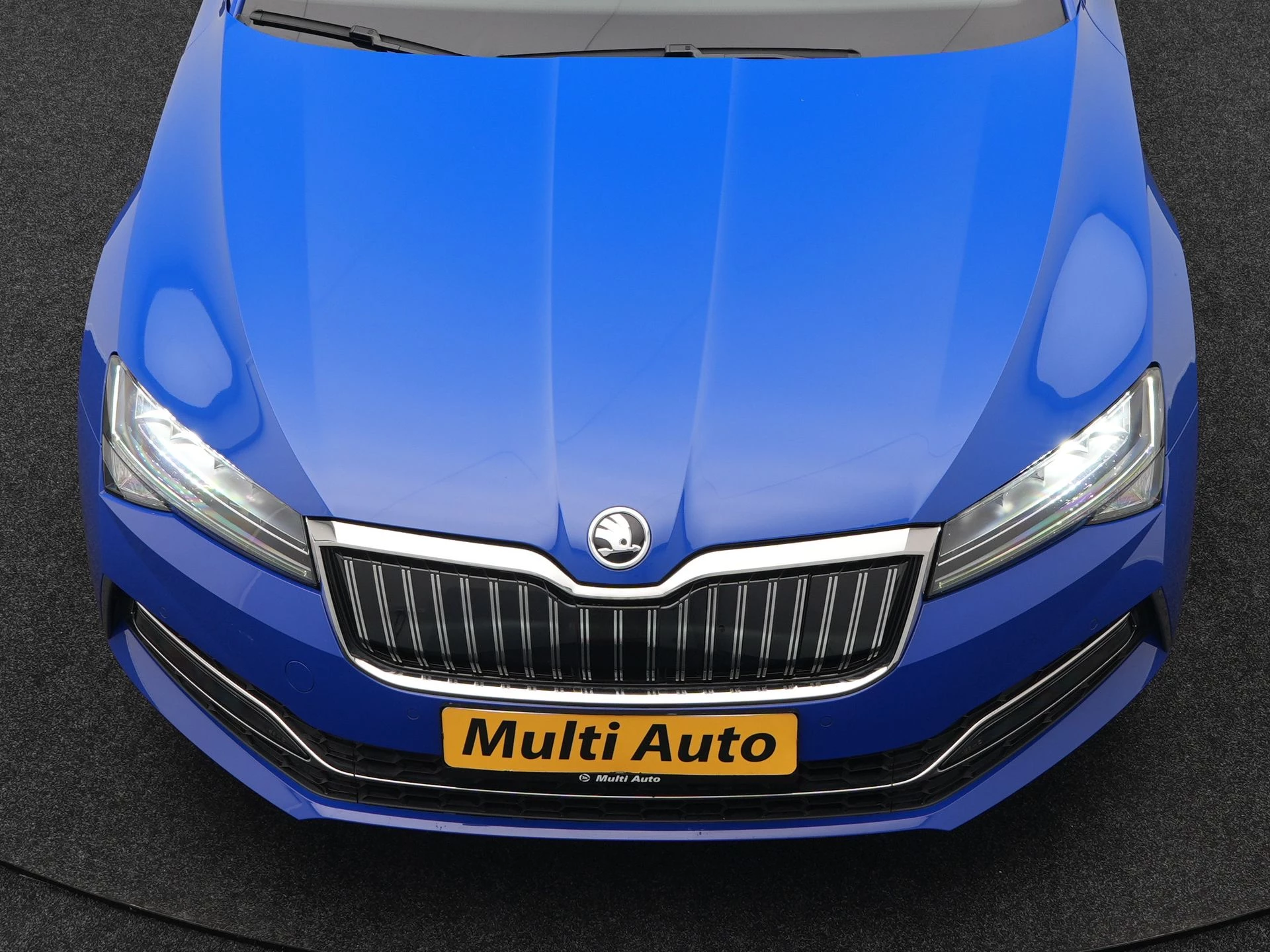 Hoofdafbeelding Škoda Superb