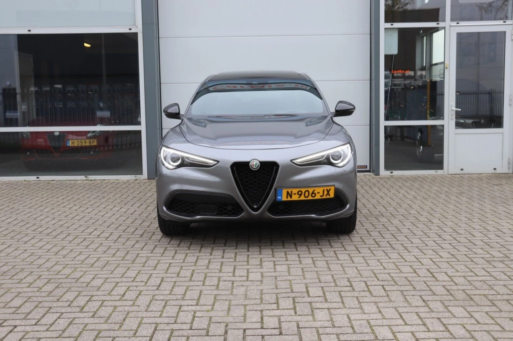 Hoofdafbeelding Alfa Romeo Stelvio