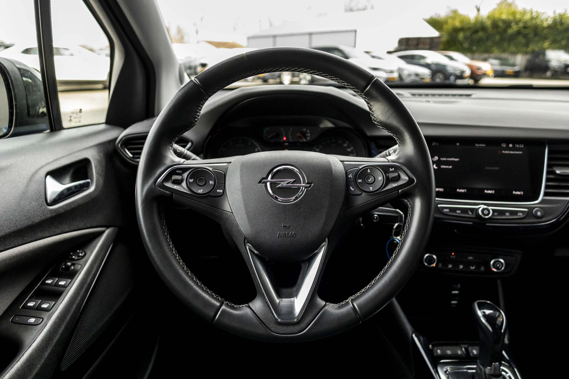 Hoofdafbeelding Opel Crossland X