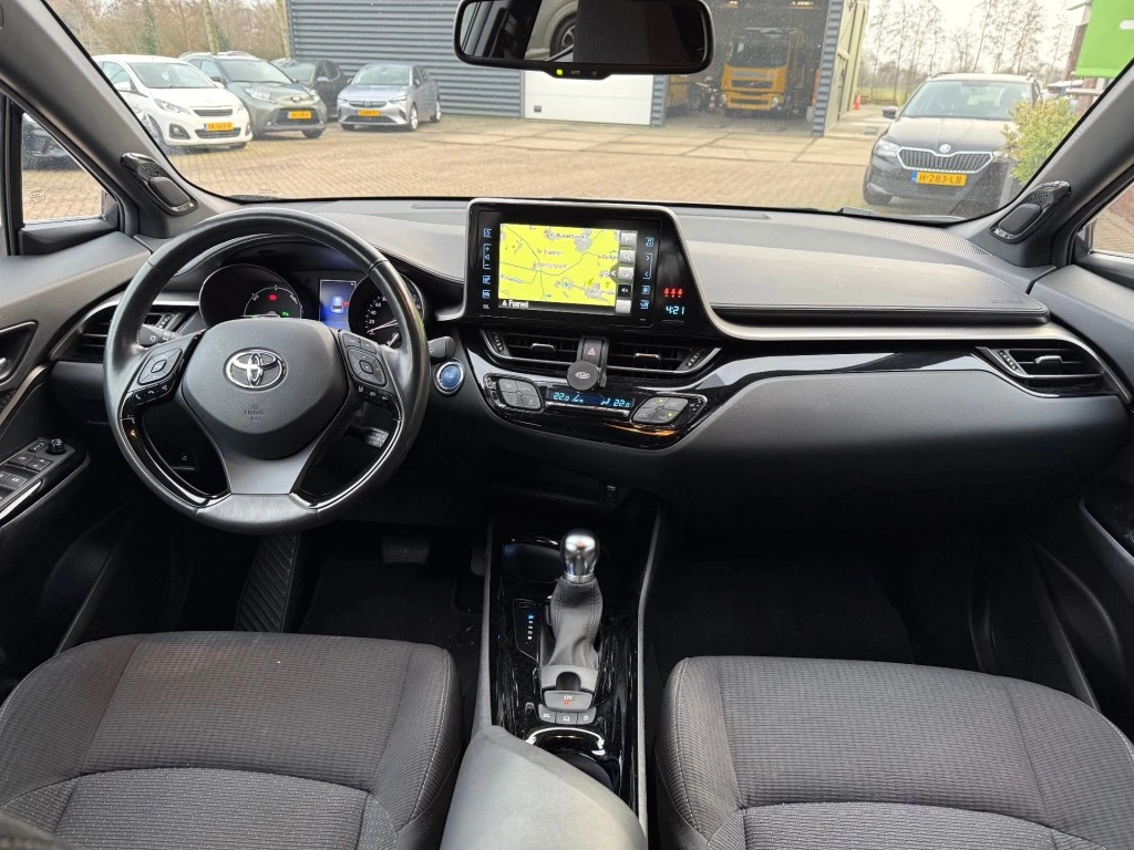 Hoofdafbeelding Toyota C-HR