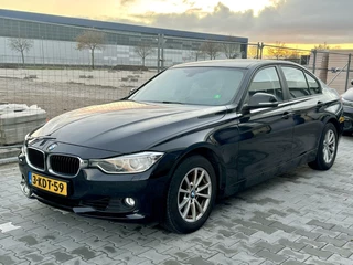 BMW 3-serie 320i Upgrade Edition MOTOR TIKT