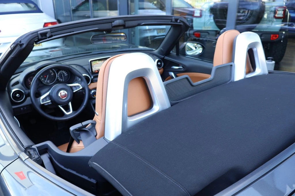 Hoofdafbeelding Fiat Spider