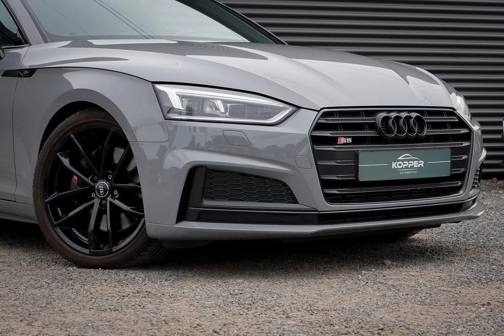 Hoofdafbeelding Audi S5