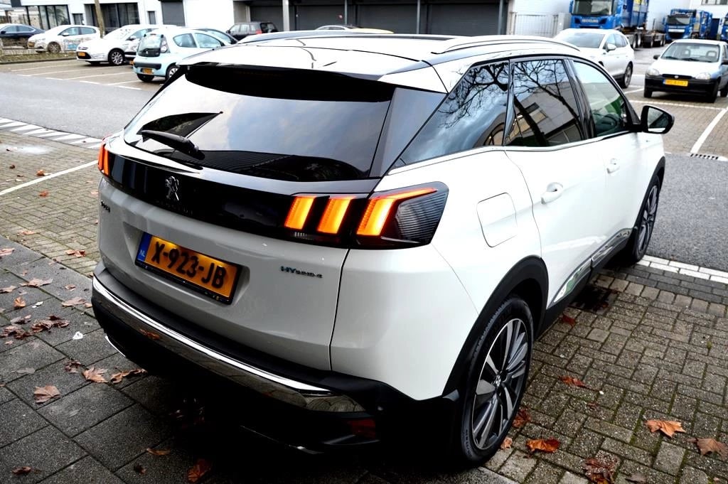 Hoofdafbeelding Peugeot 3008