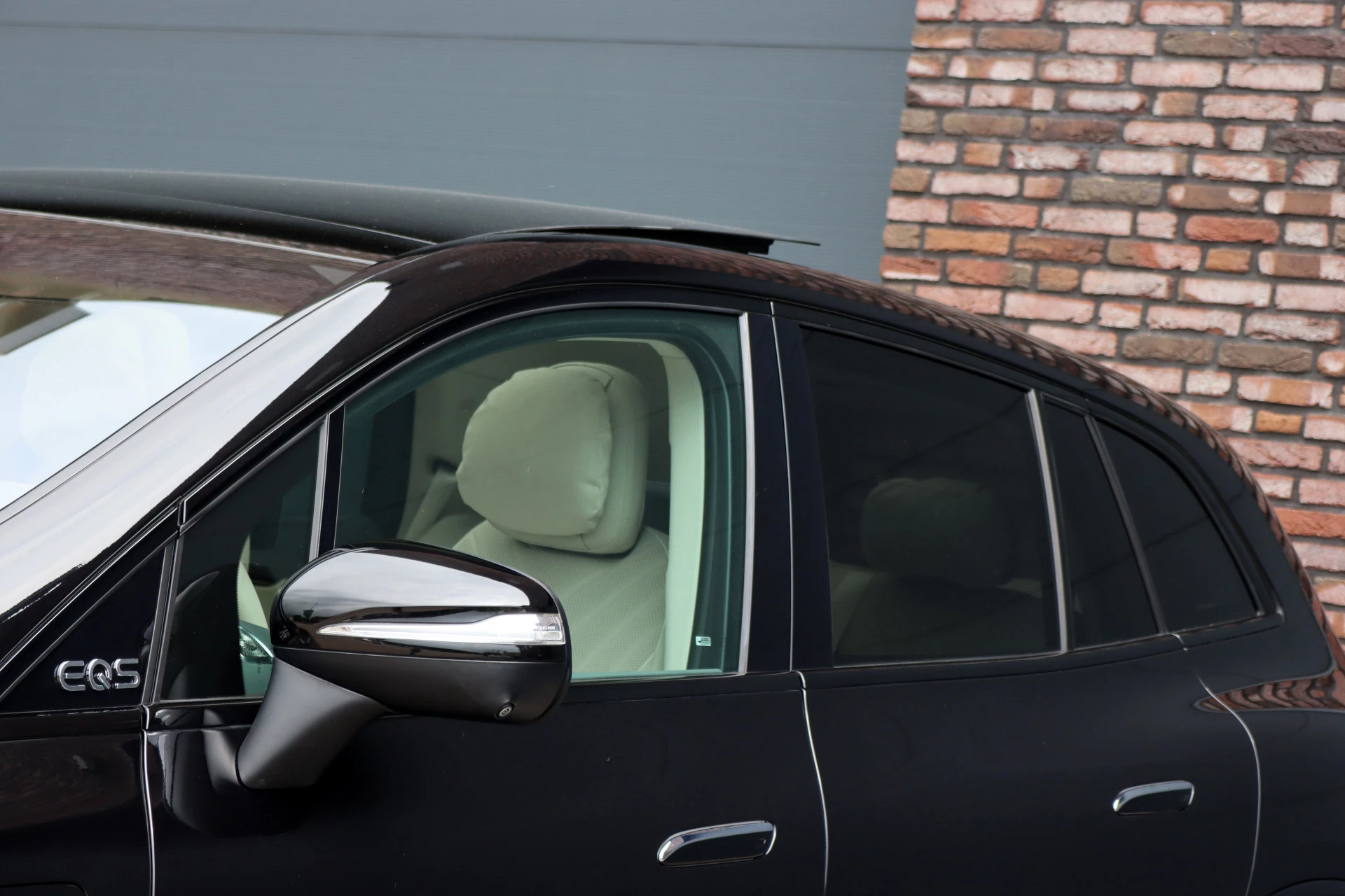 Hoofdafbeelding Mercedes-Benz EQS