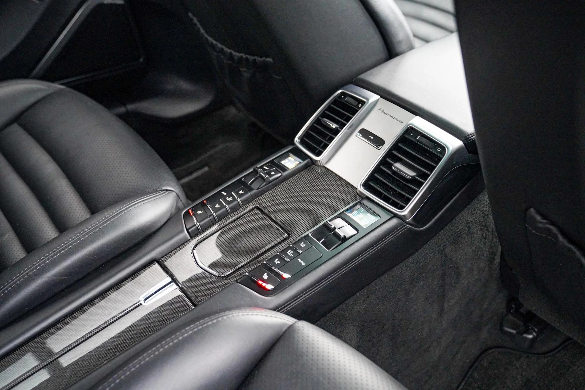 Hoofdafbeelding Porsche Panamera