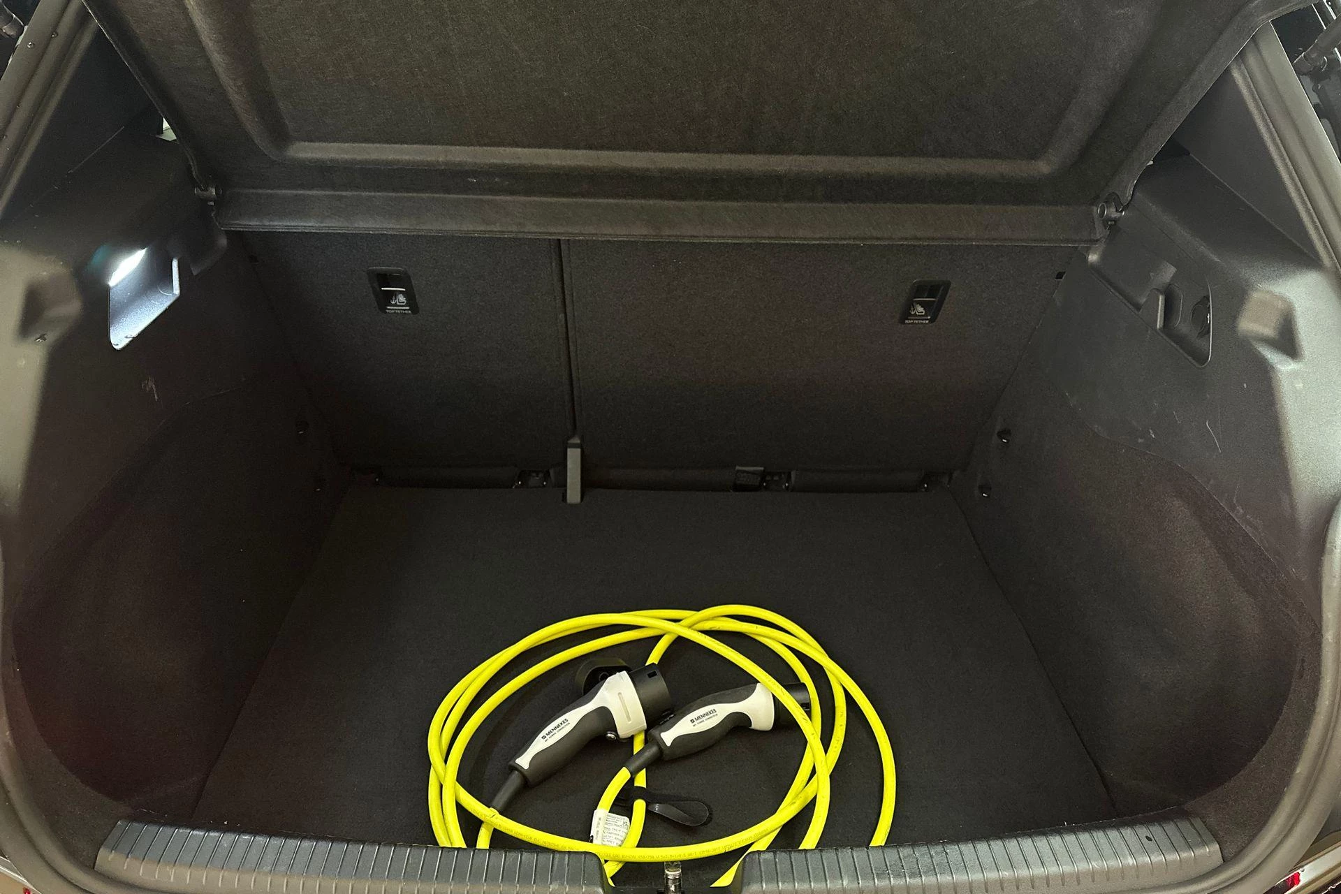 Hoofdafbeelding CUPRA Born