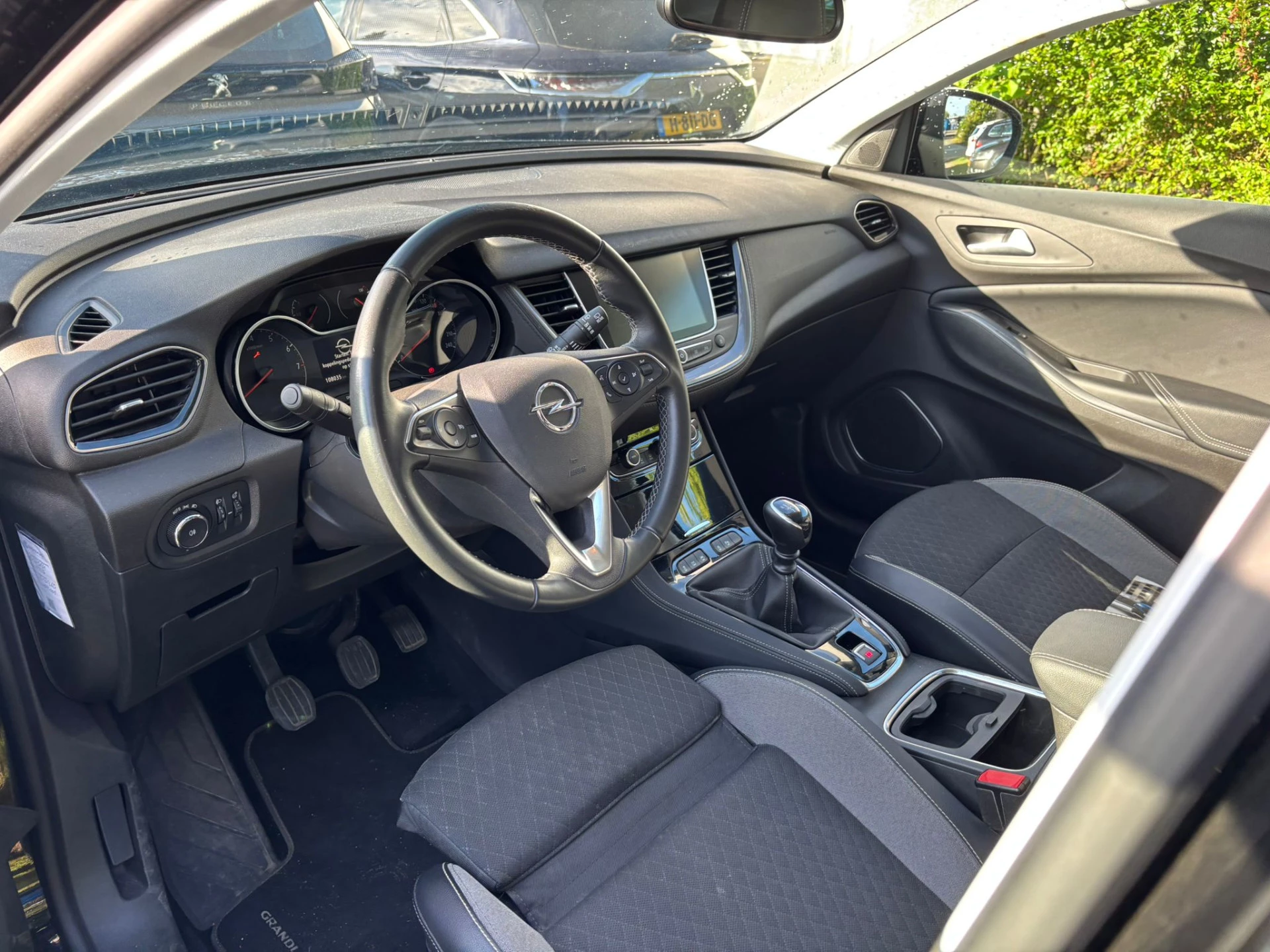 Hoofdafbeelding Opel Grandland X