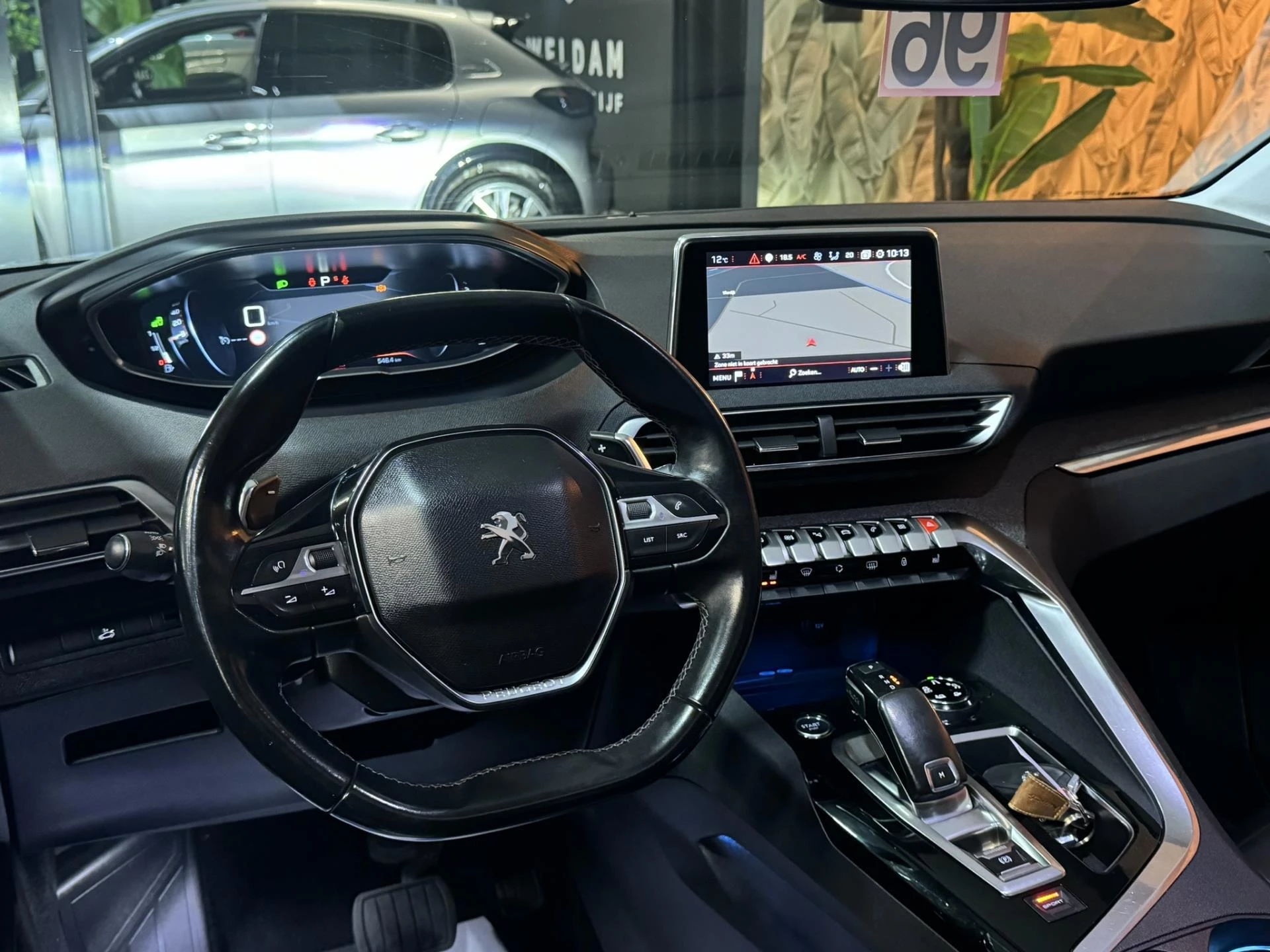 Hoofdafbeelding Peugeot 5008