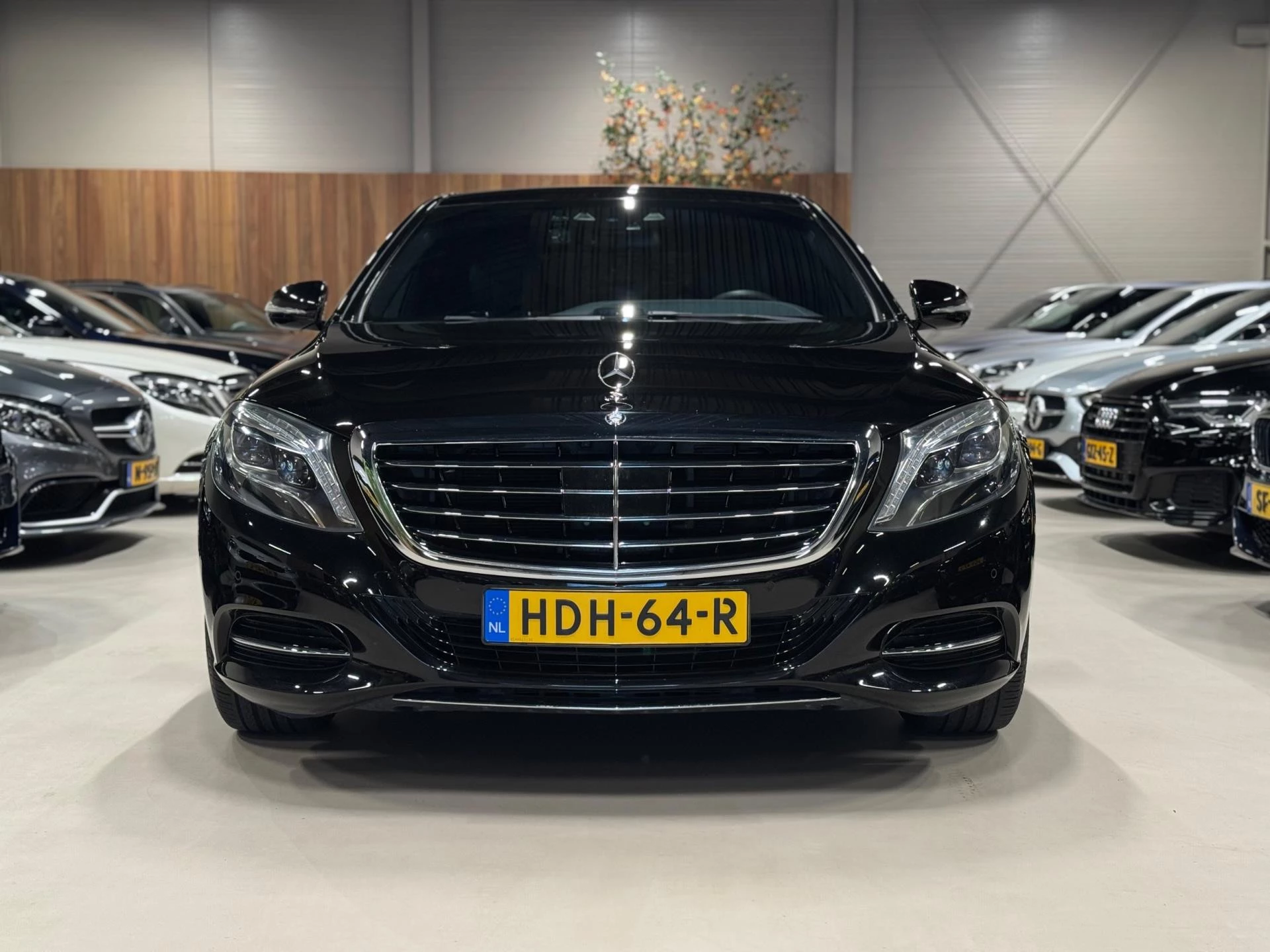 Hoofdafbeelding Mercedes-Benz S-Klasse
