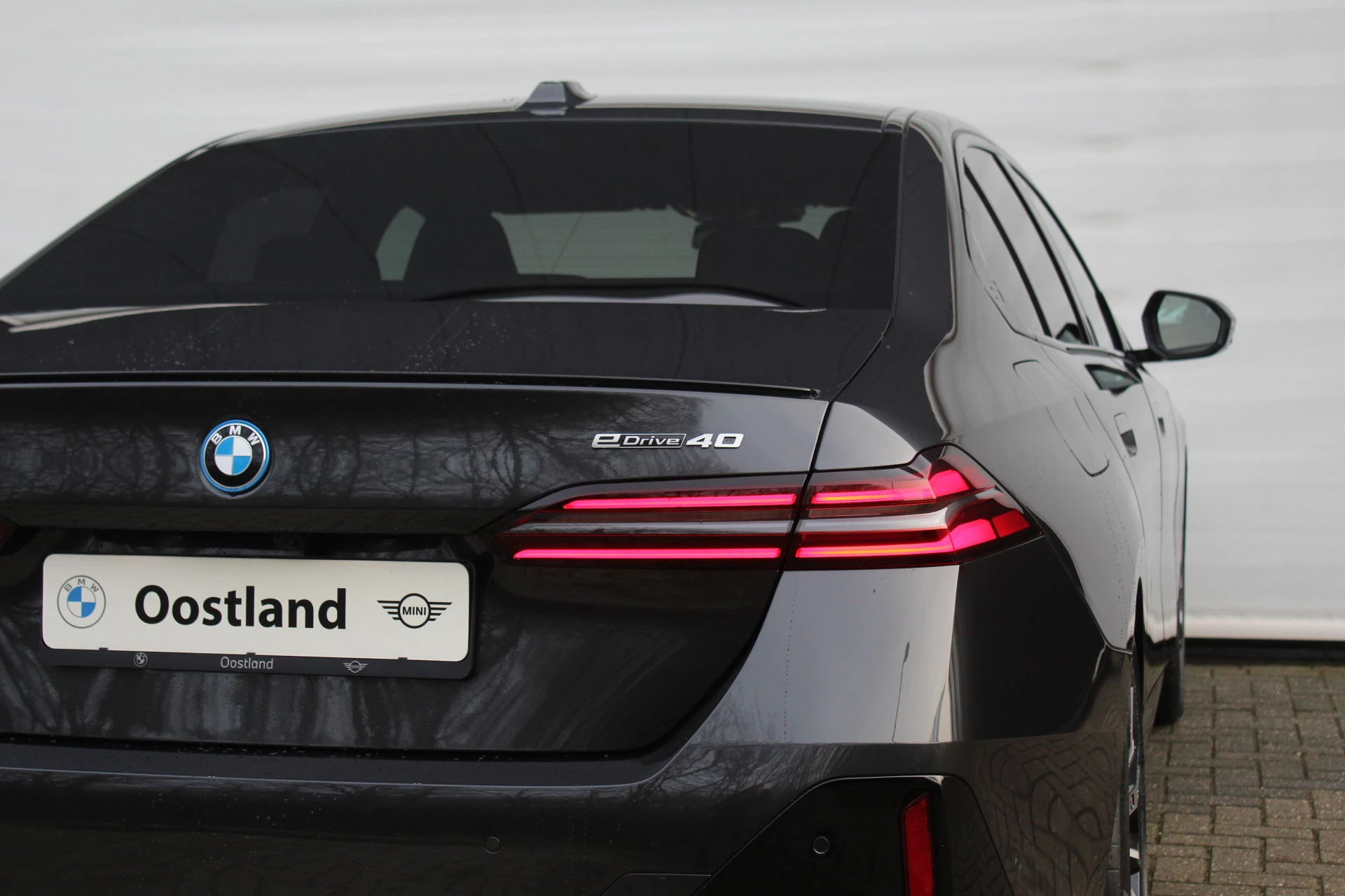 Hoofdafbeelding BMW i5