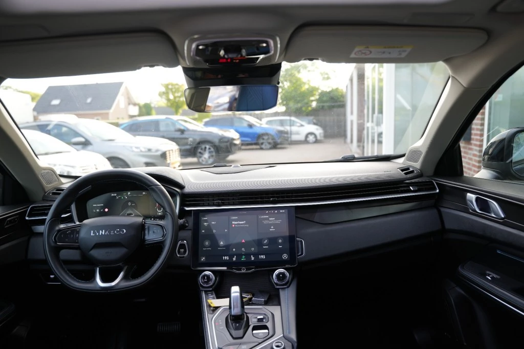 Hoofdafbeelding Lynk & Co 01