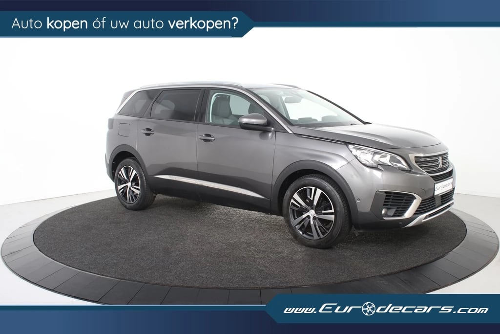 Hoofdafbeelding Peugeot 5008