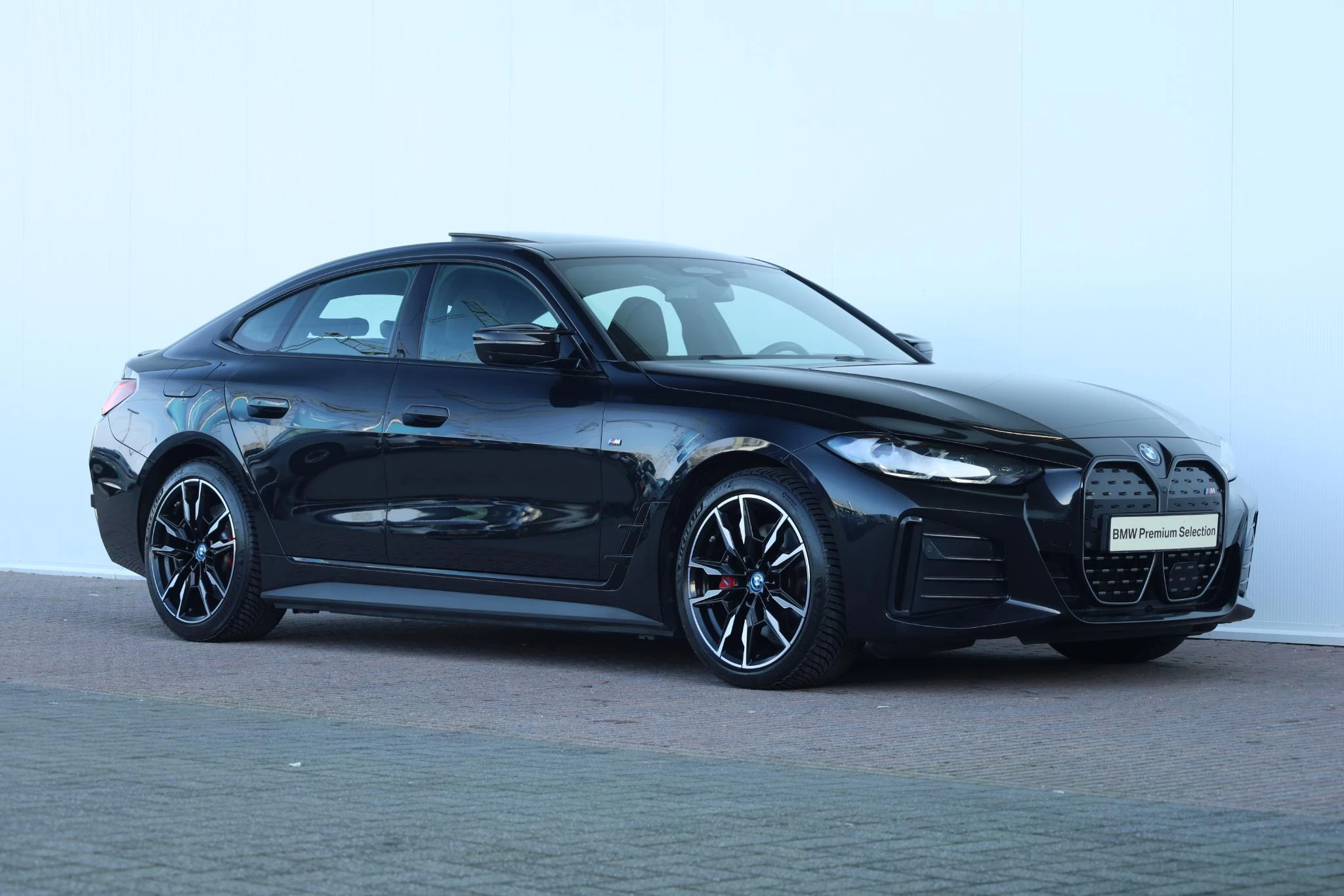 Hoofdafbeelding BMW i4