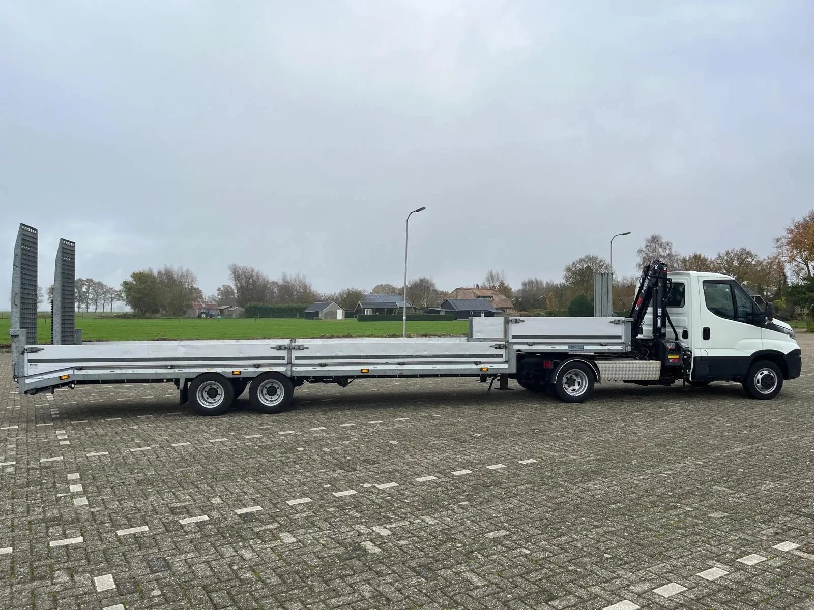 Hoofdafbeelding Iveco 40C21 , 9.1 T , BE Trekker , HIAB