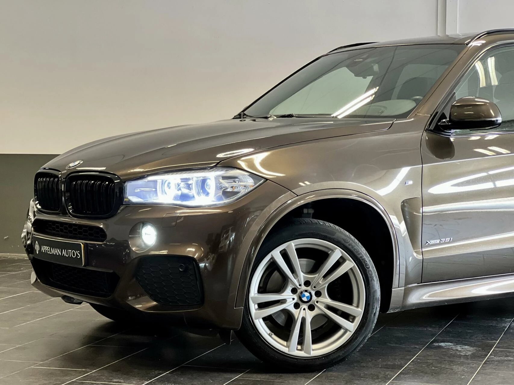 Hoofdafbeelding BMW X5