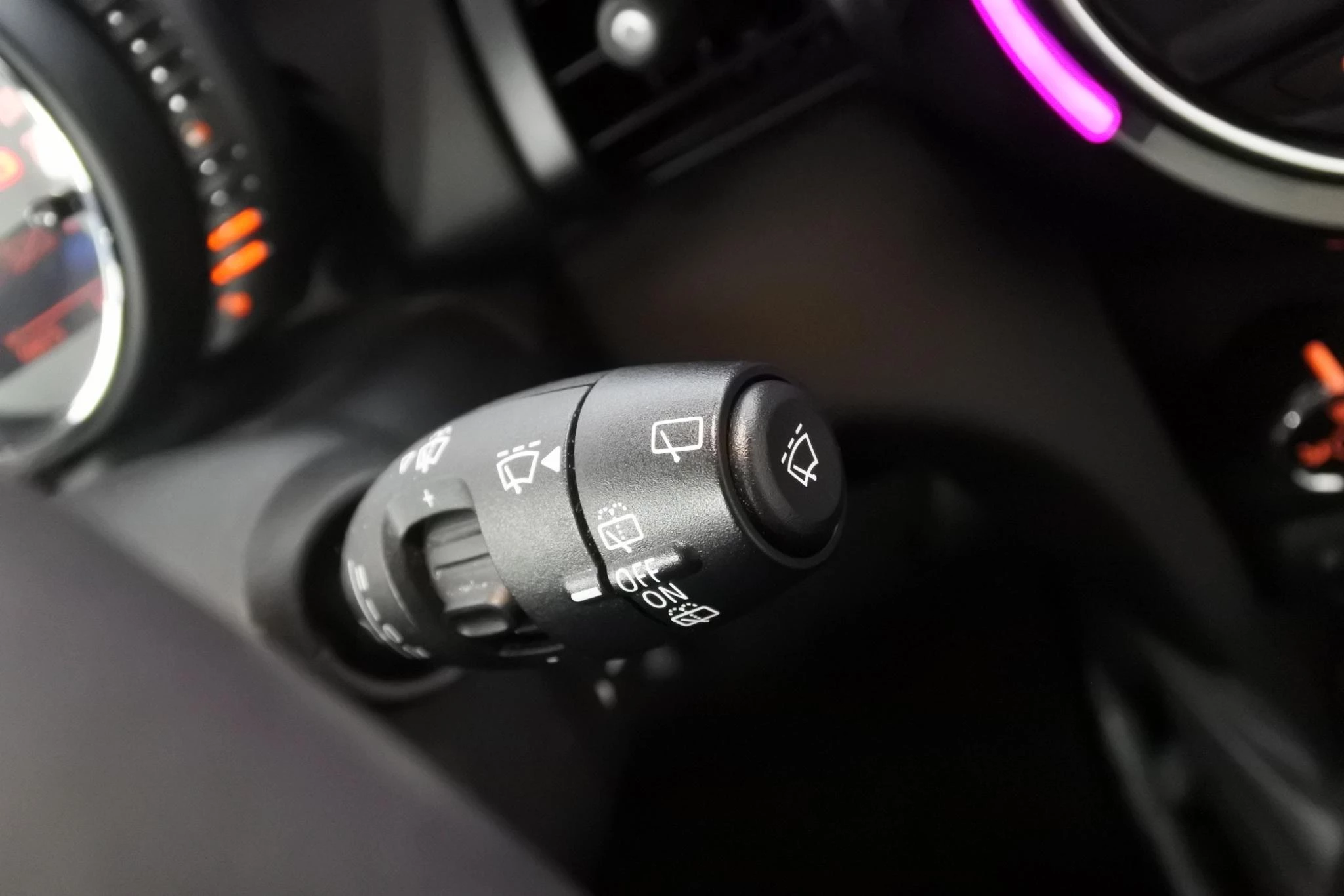 Hoofdafbeelding MINI One