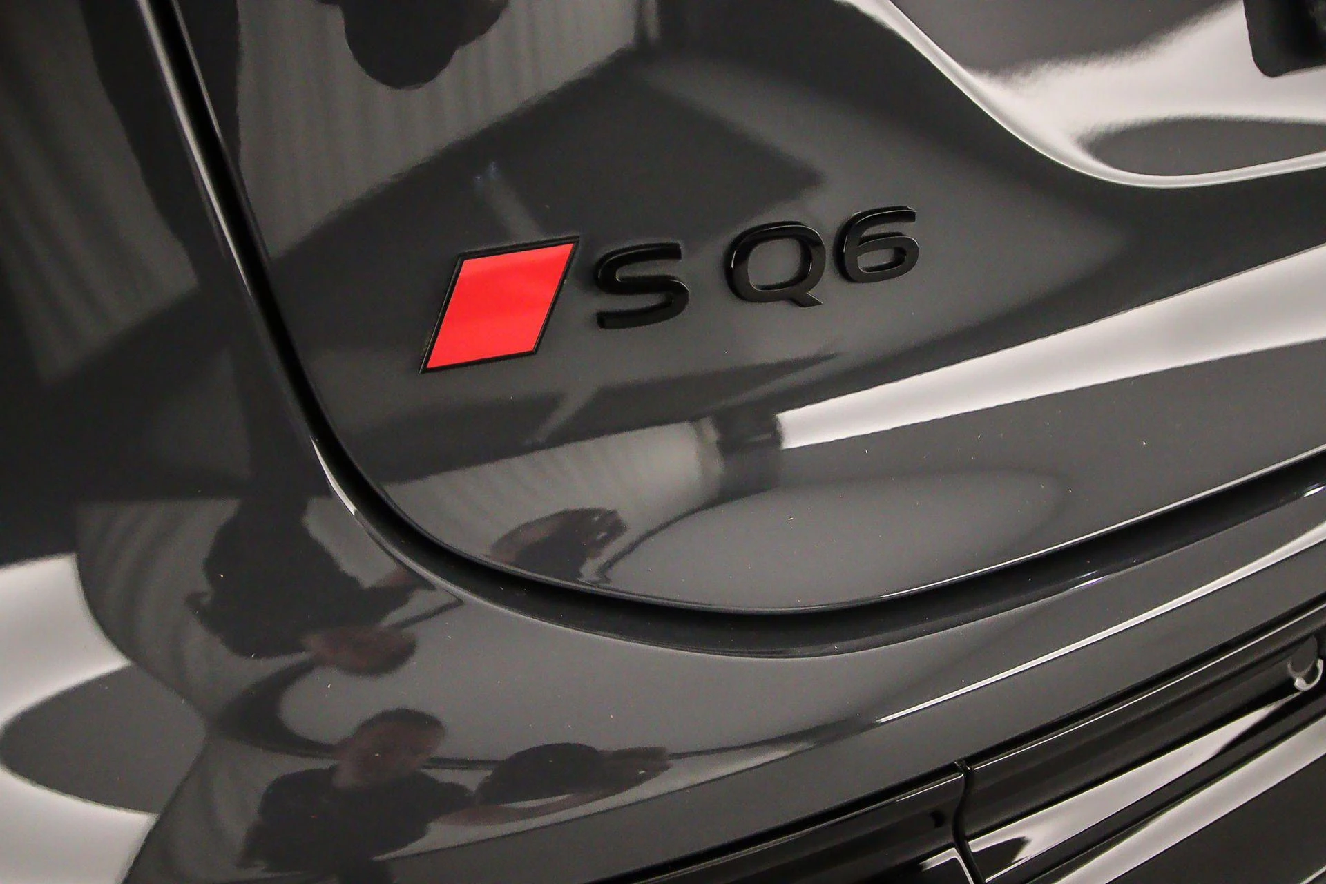 Hoofdafbeelding Audi SQ6