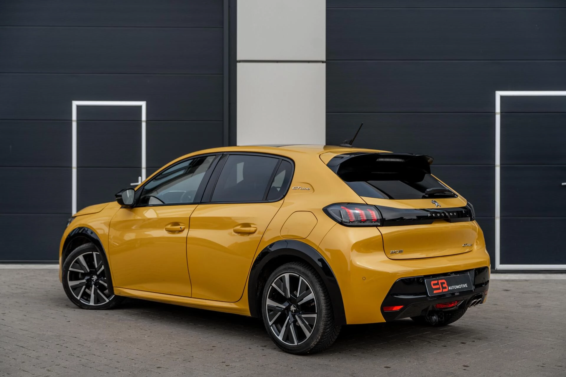 Hoofdafbeelding Peugeot 208