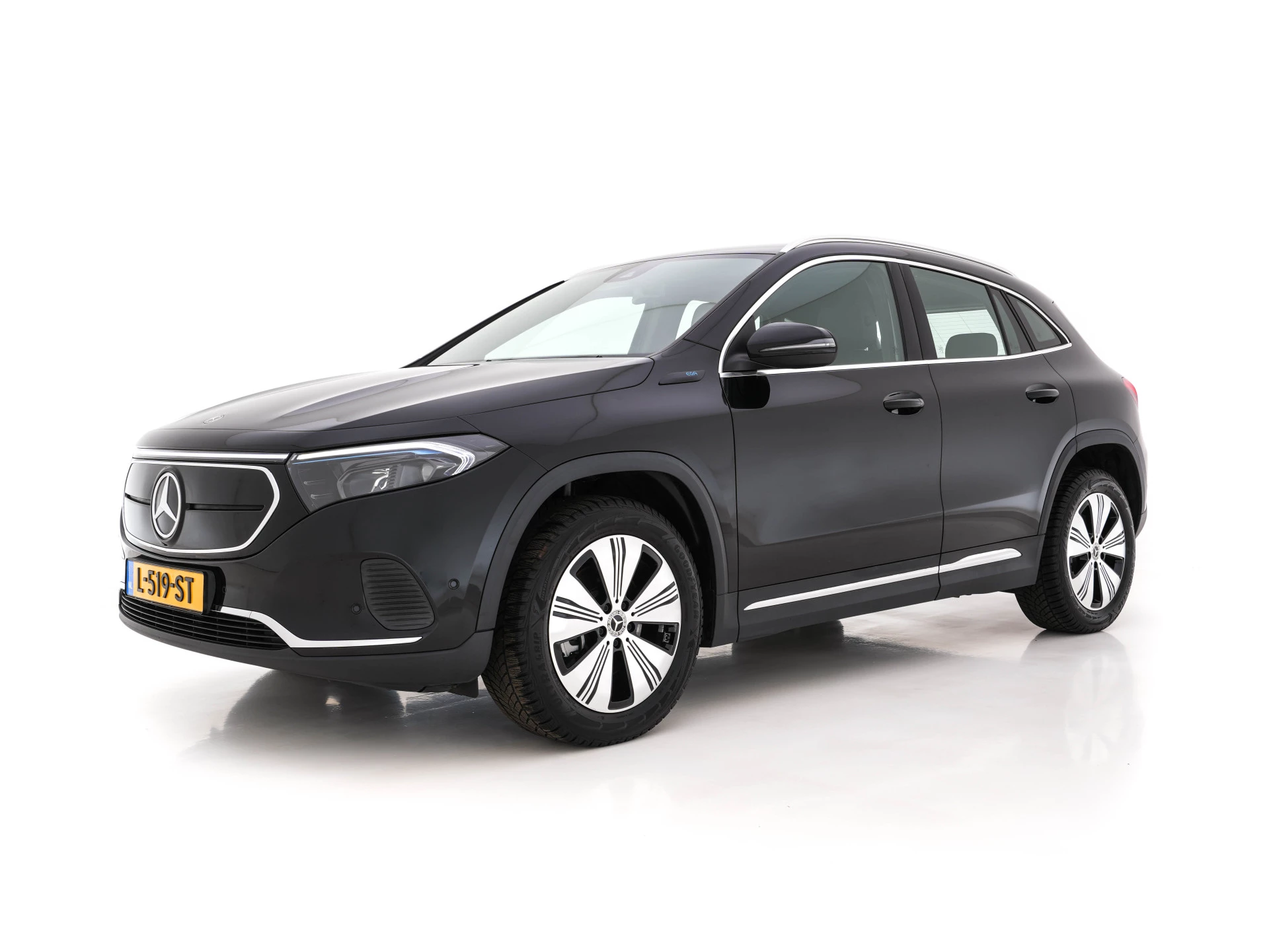 Hoofdafbeelding Mercedes-Benz EQA