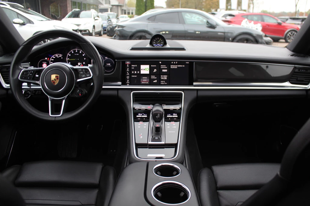 Hoofdafbeelding Porsche Panamera