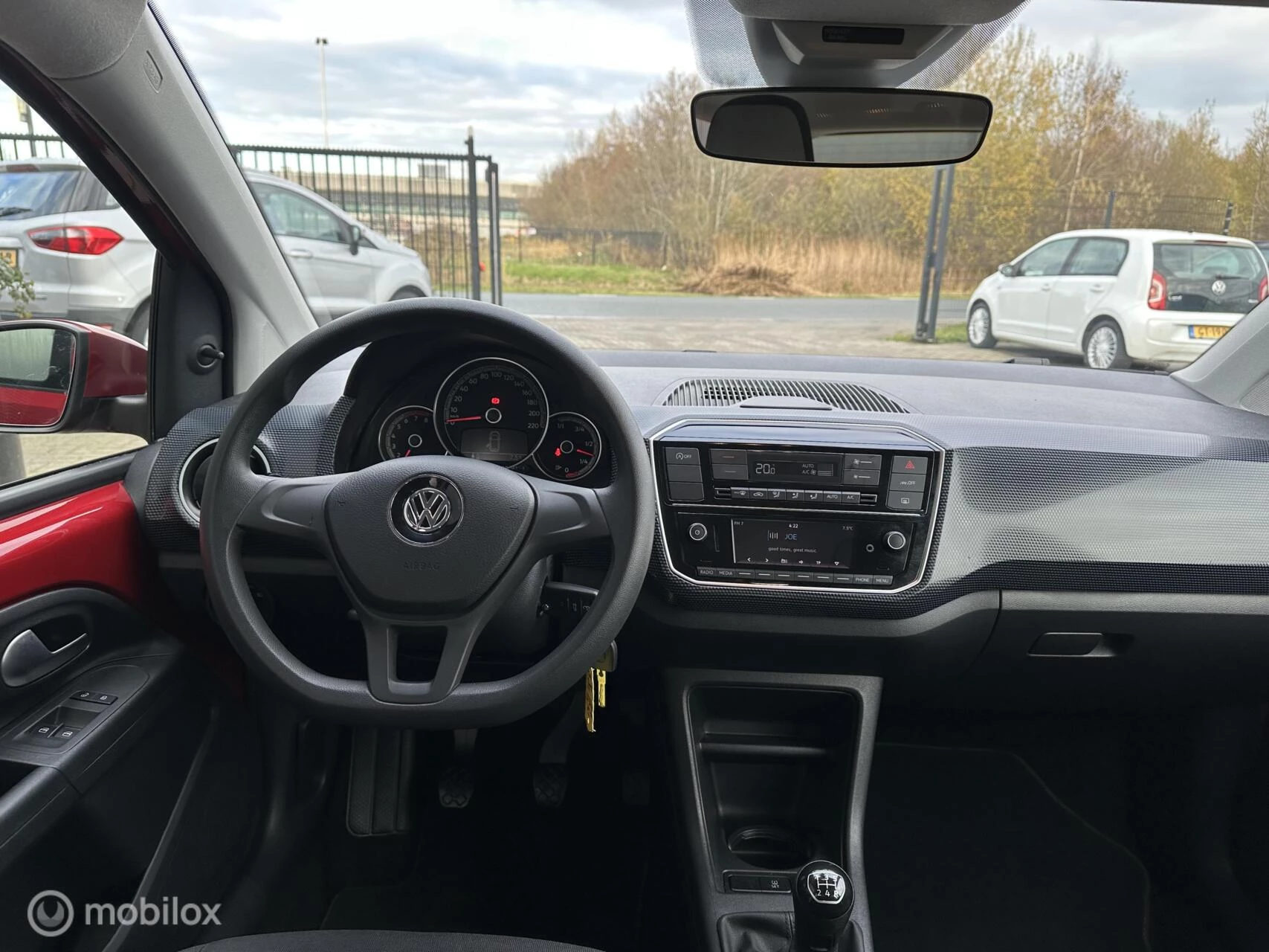 Hoofdafbeelding Volkswagen up!