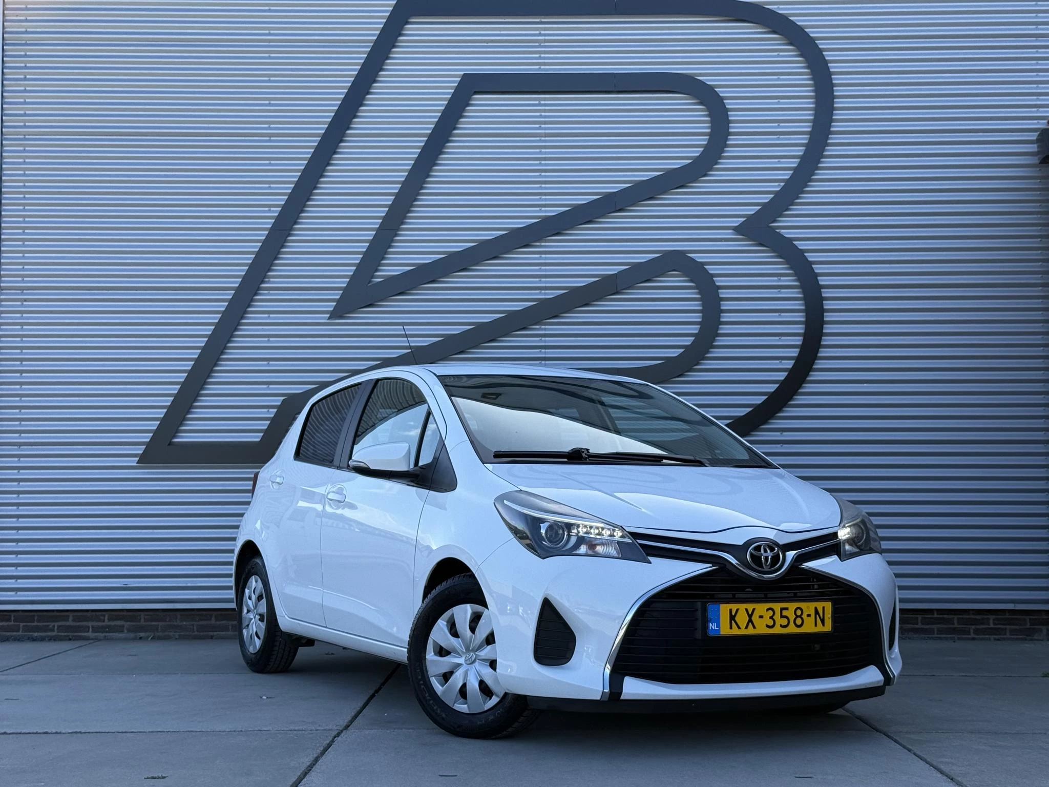 Hoofdafbeelding Toyota Yaris