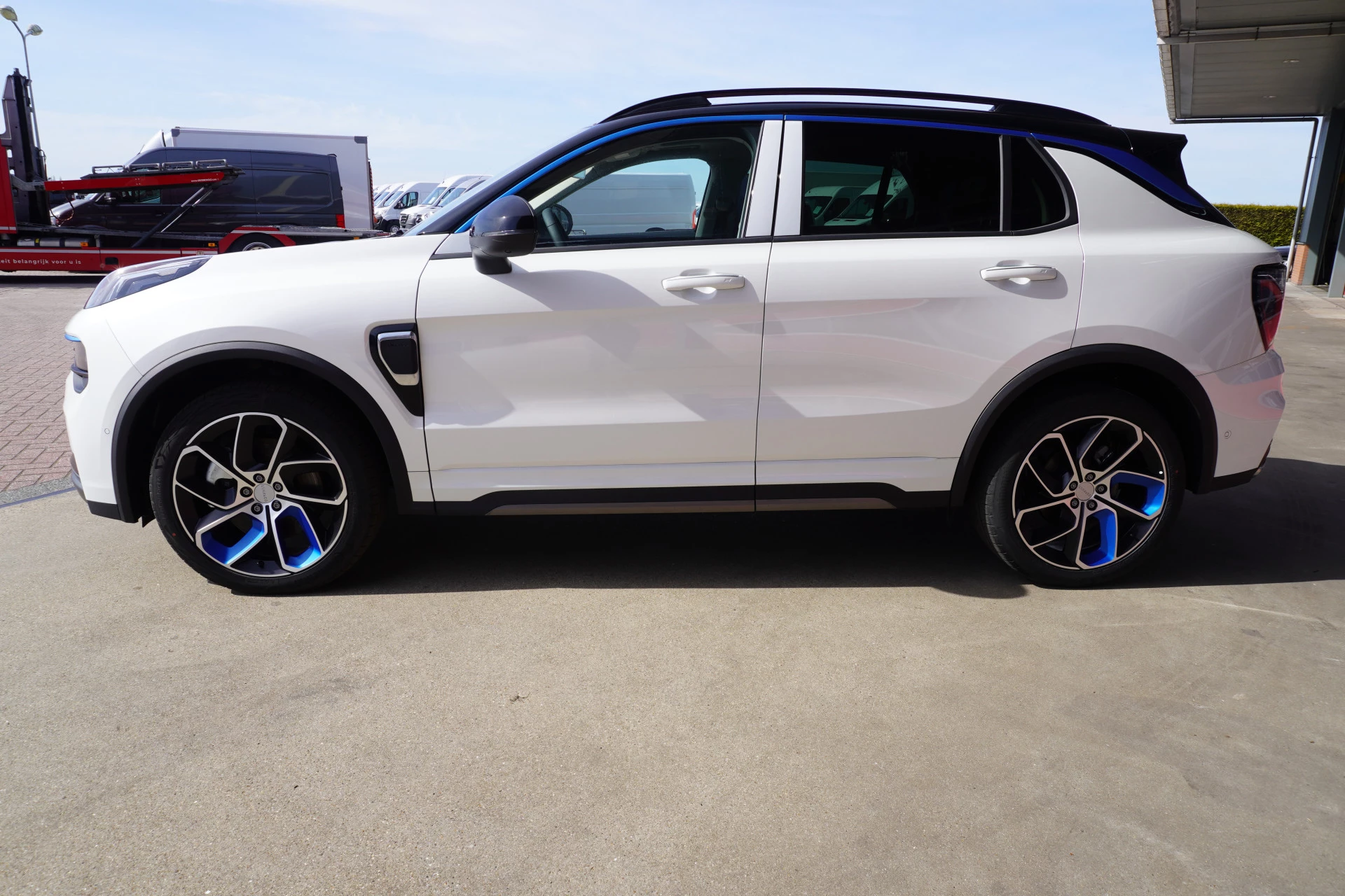 Hoofdafbeelding Lynk & Co 01