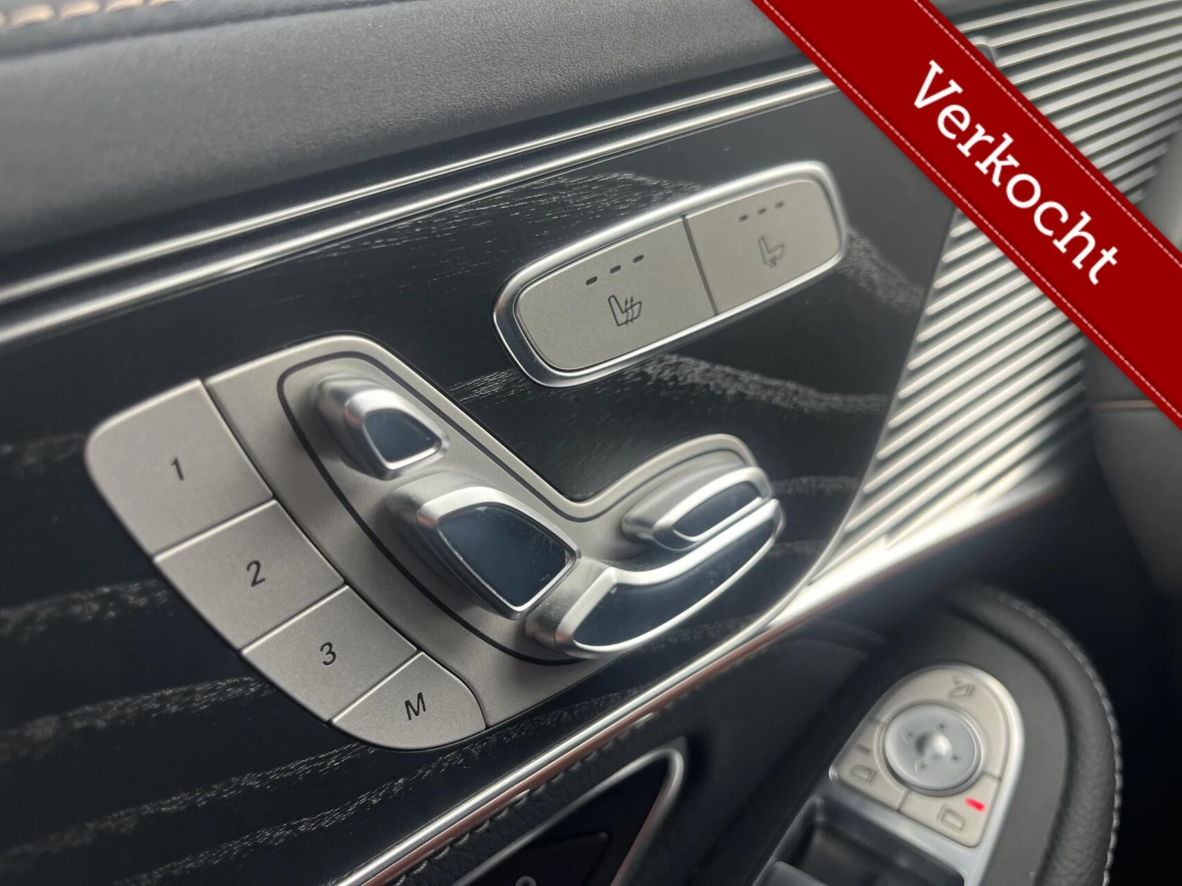 Hoofdafbeelding Mercedes-Benz EQC