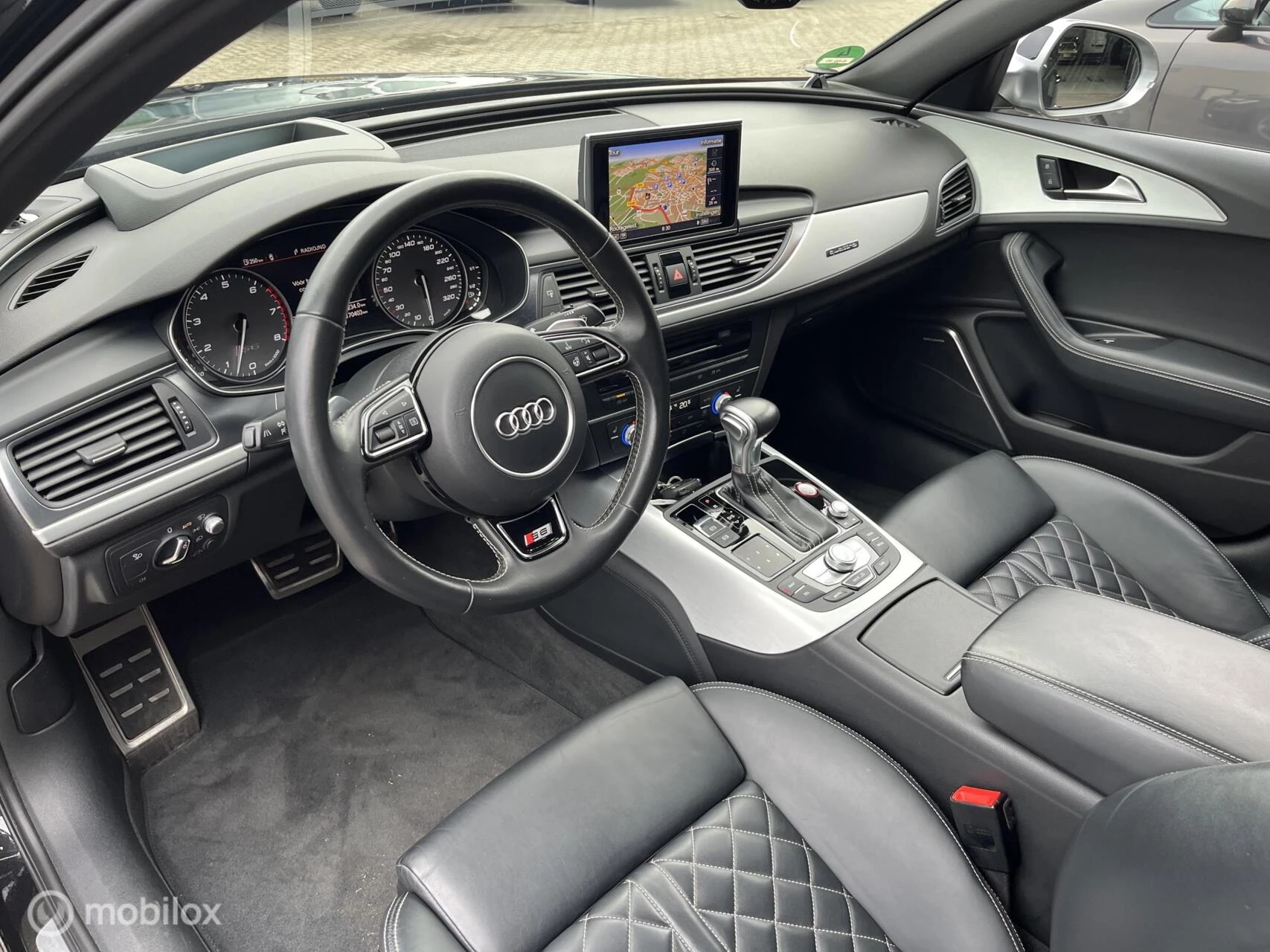 Hoofdafbeelding Audi S6